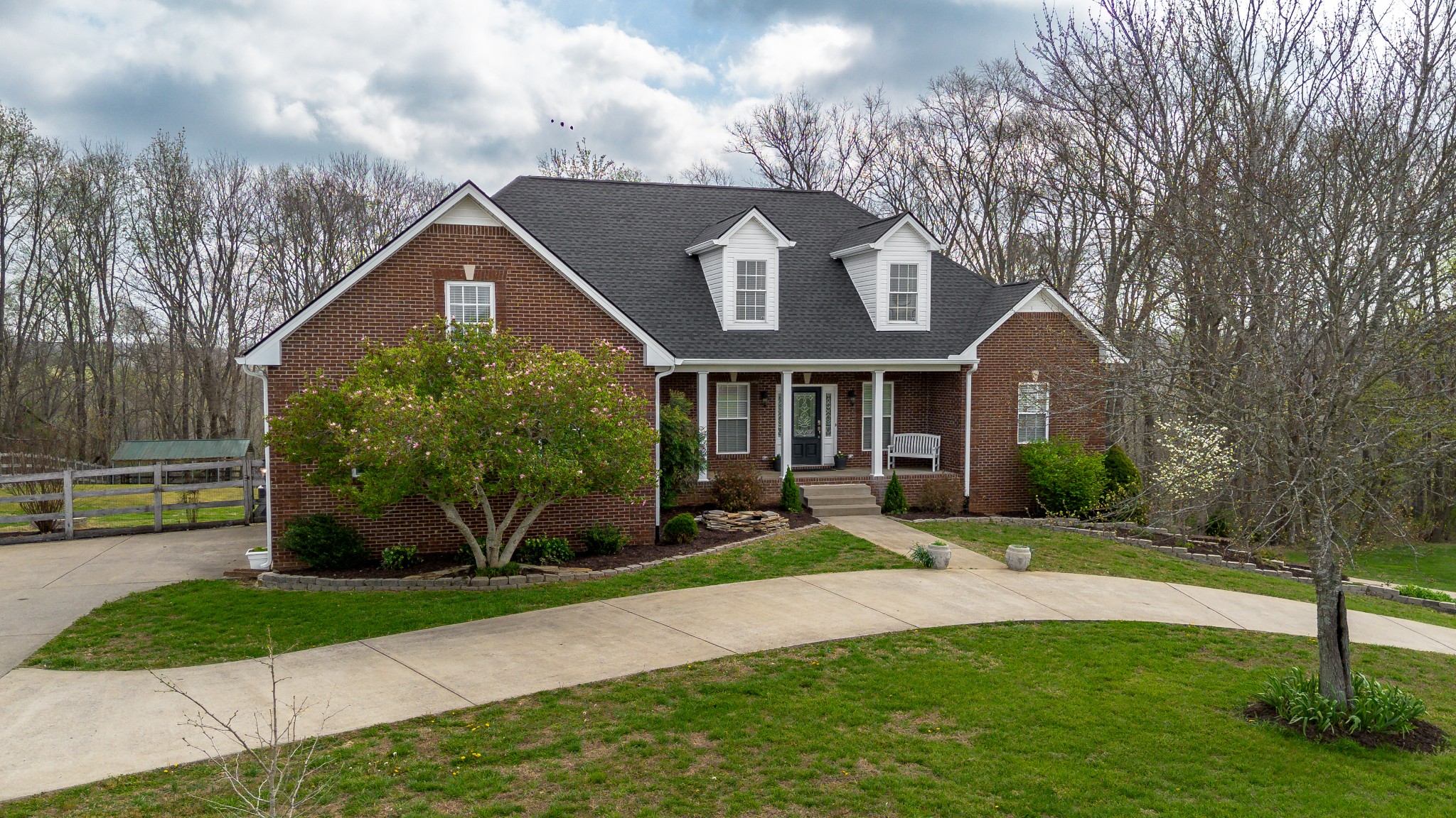 2060 Hickory Dr