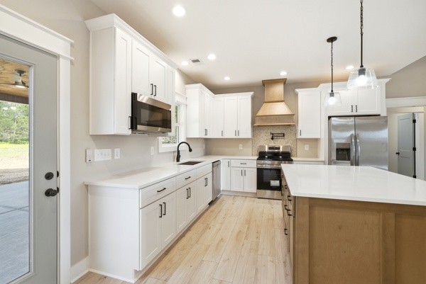 1180 Belfast Farmington Rd