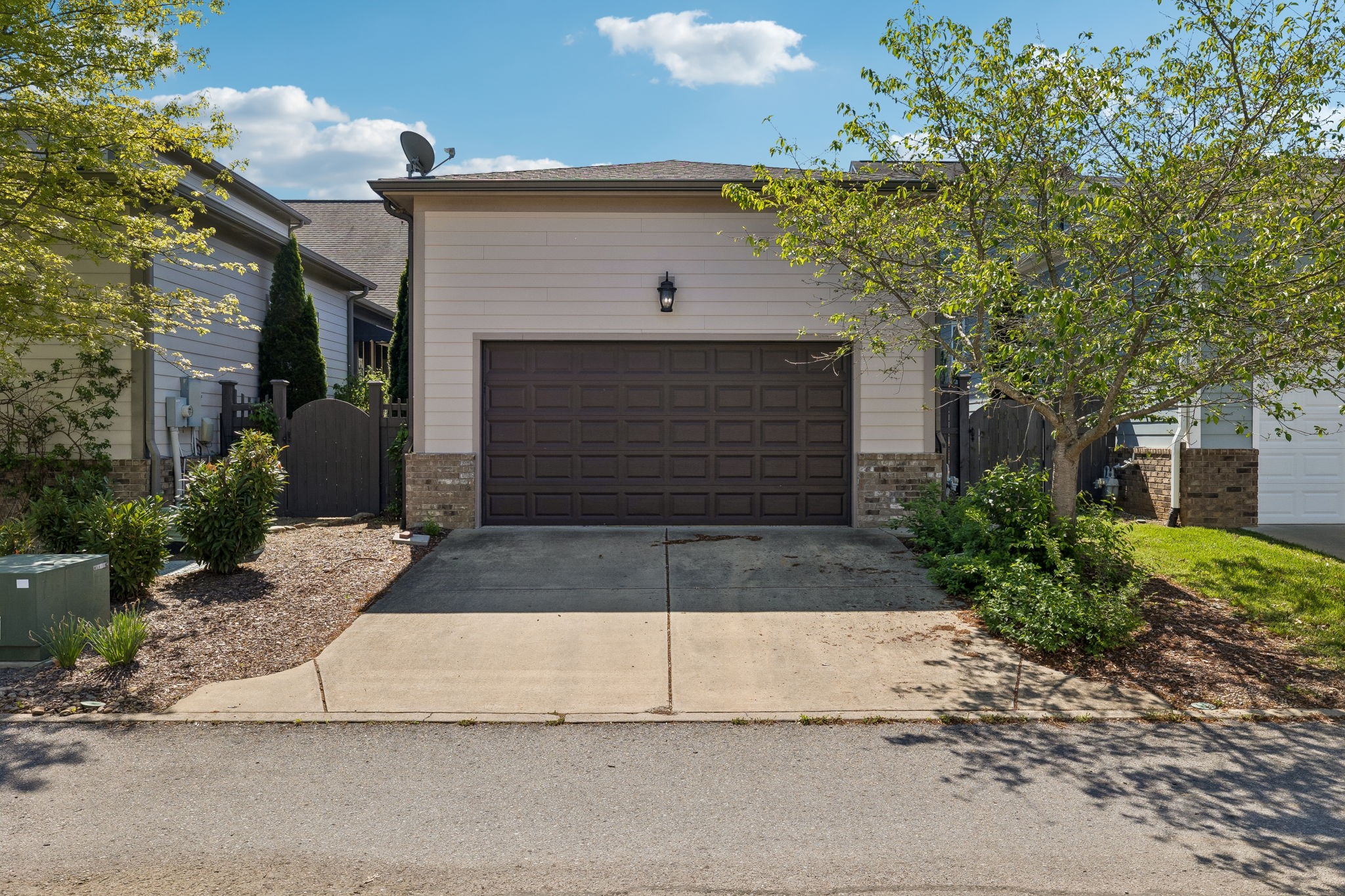 1614 Townsend Blvd