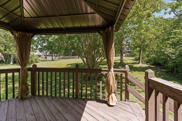 1813 Summerlake Dr