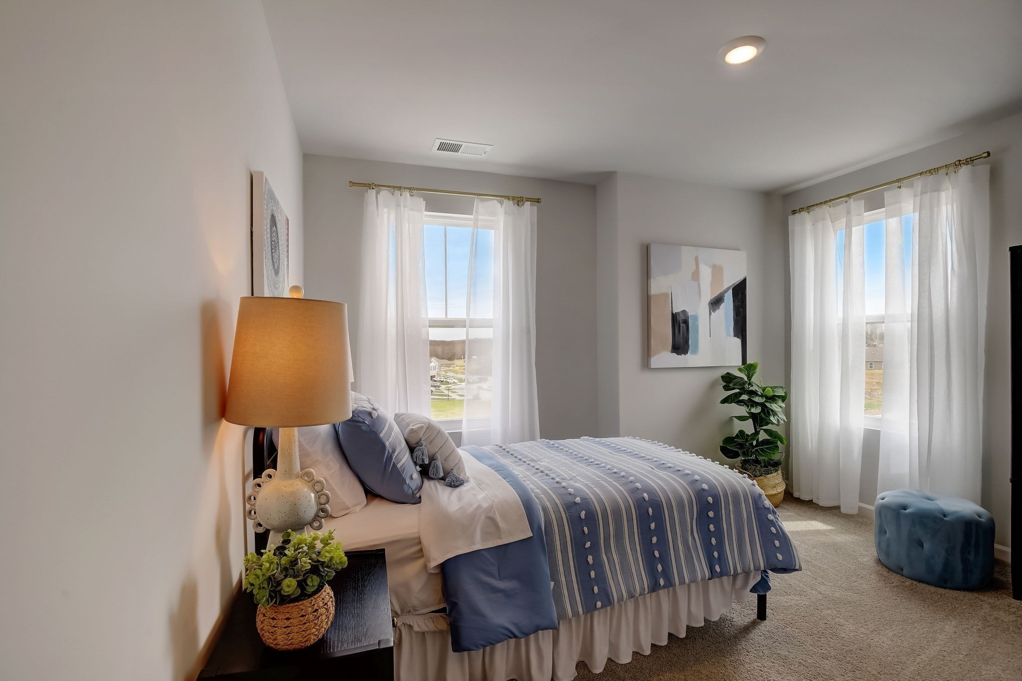 2266 Harlequin Point