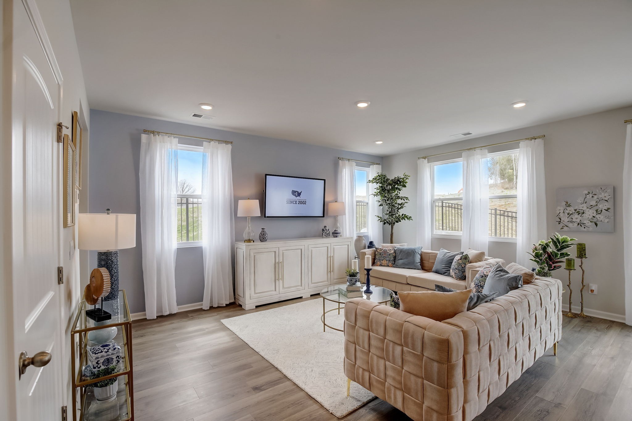 2266 Harlequin Point