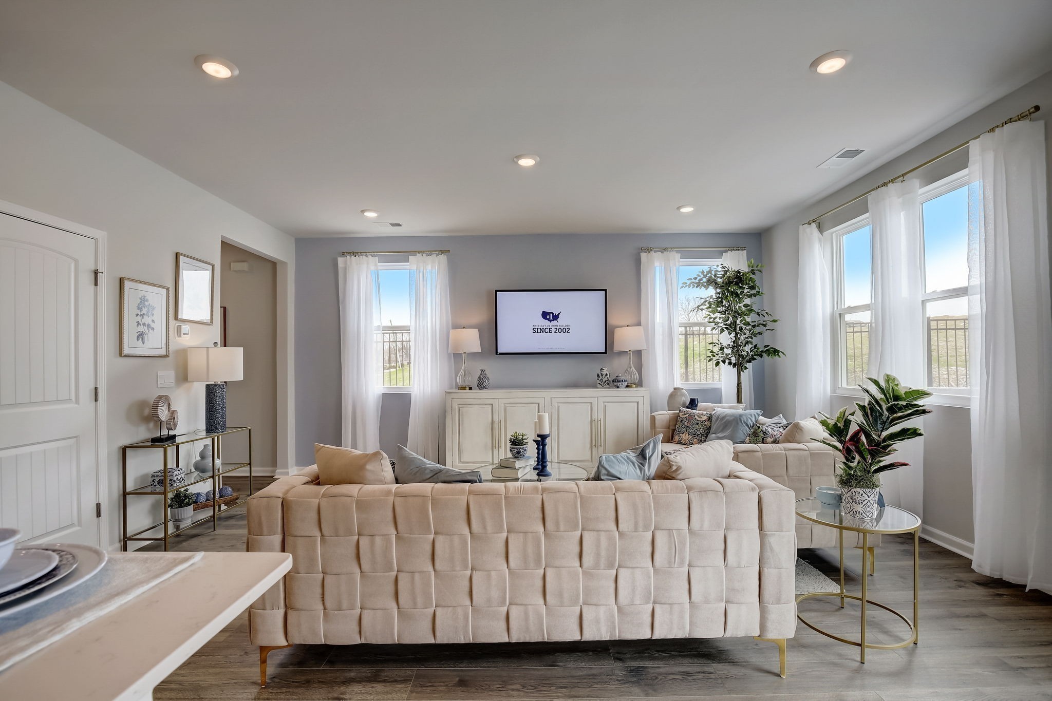 2266 Harlequin Point