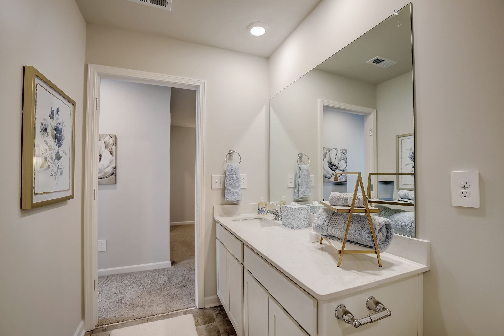 2266 Harlequin Point
