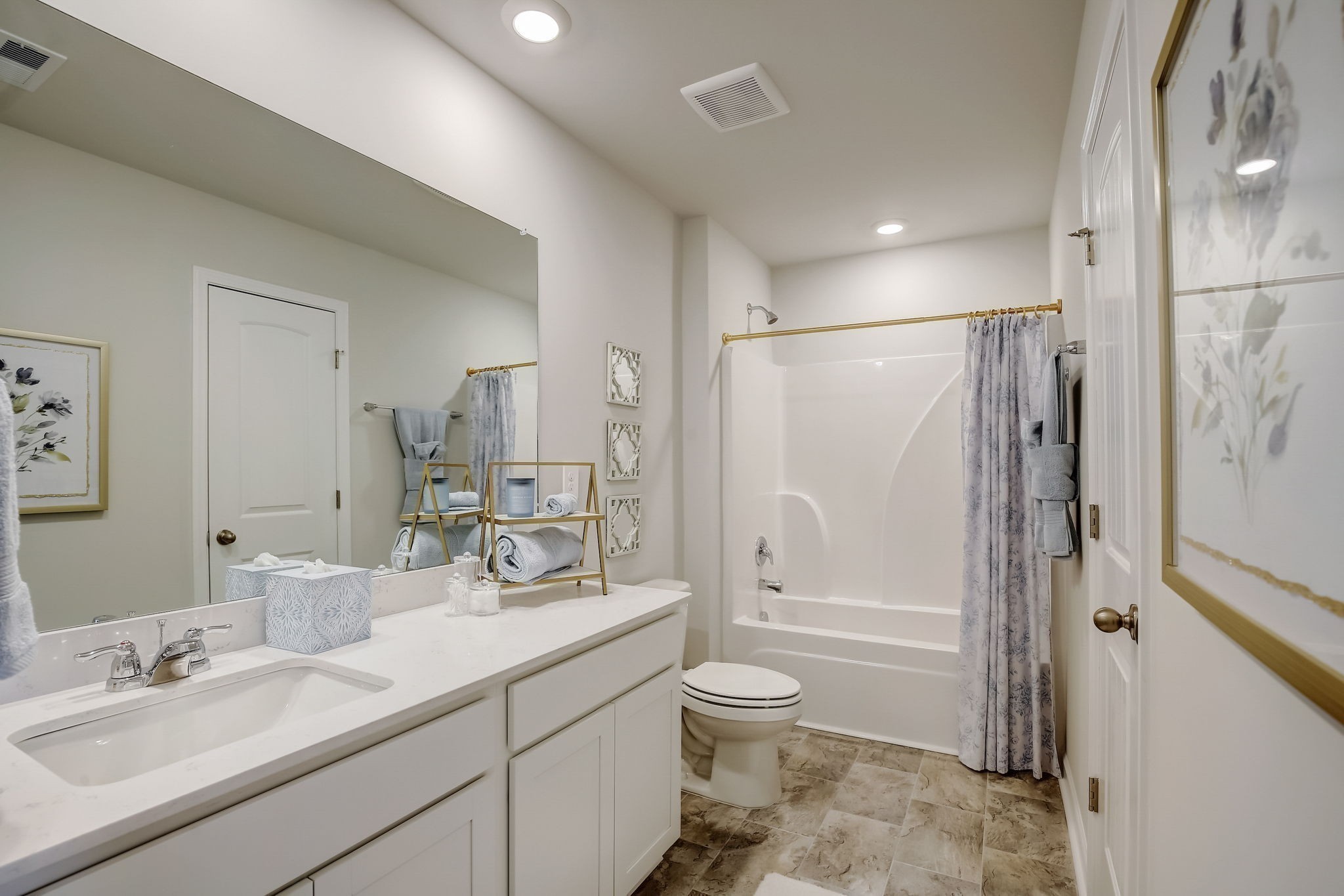 2266 Harlequin Point