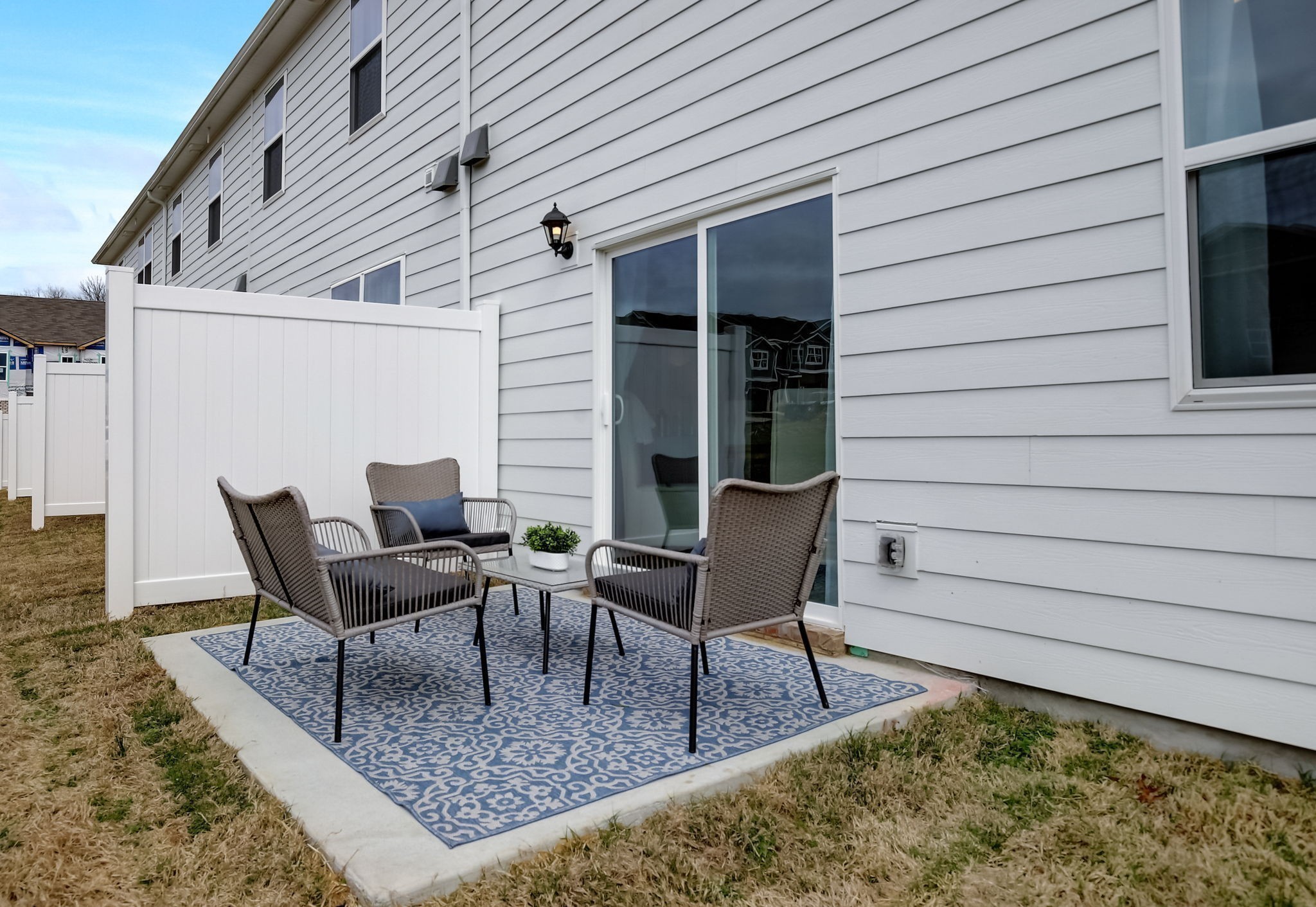 2266 Harlequin Point