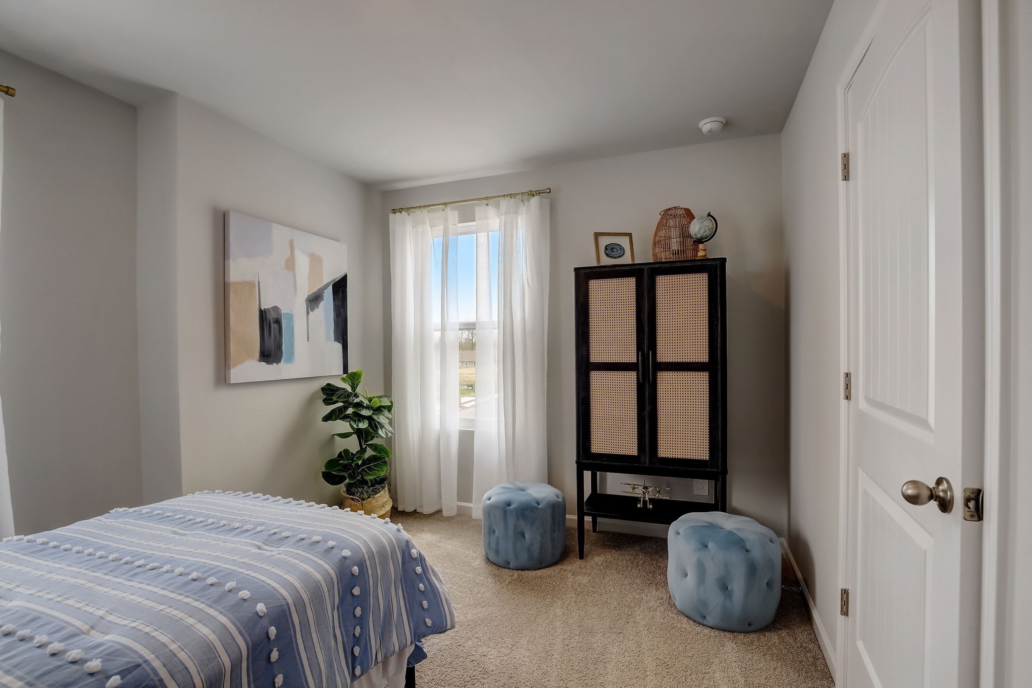 2266 Harlequin Point