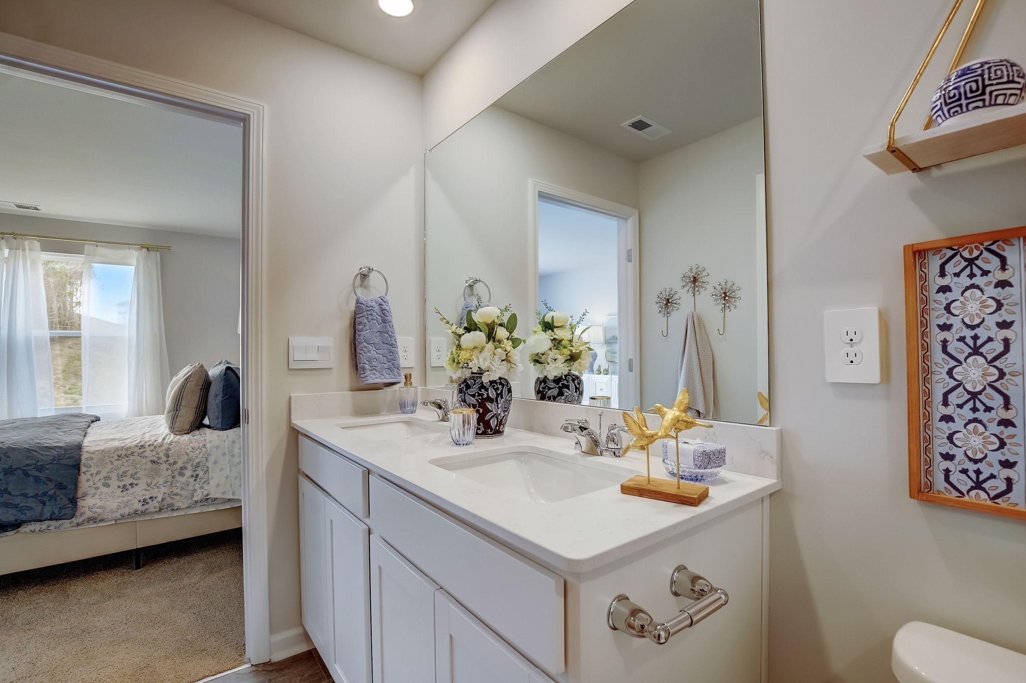 2266 Harlequin Point