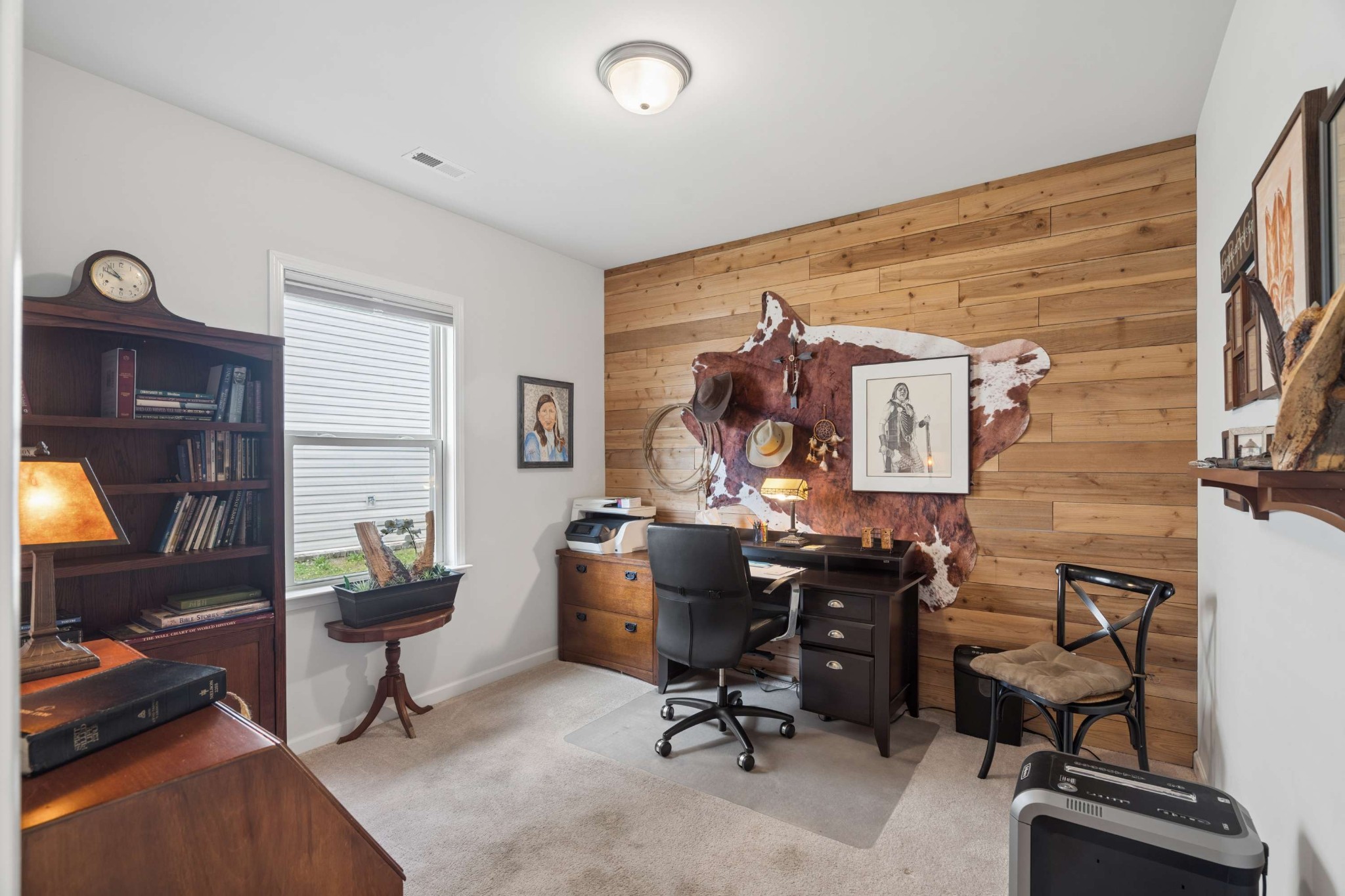 3005 Bishop Ln