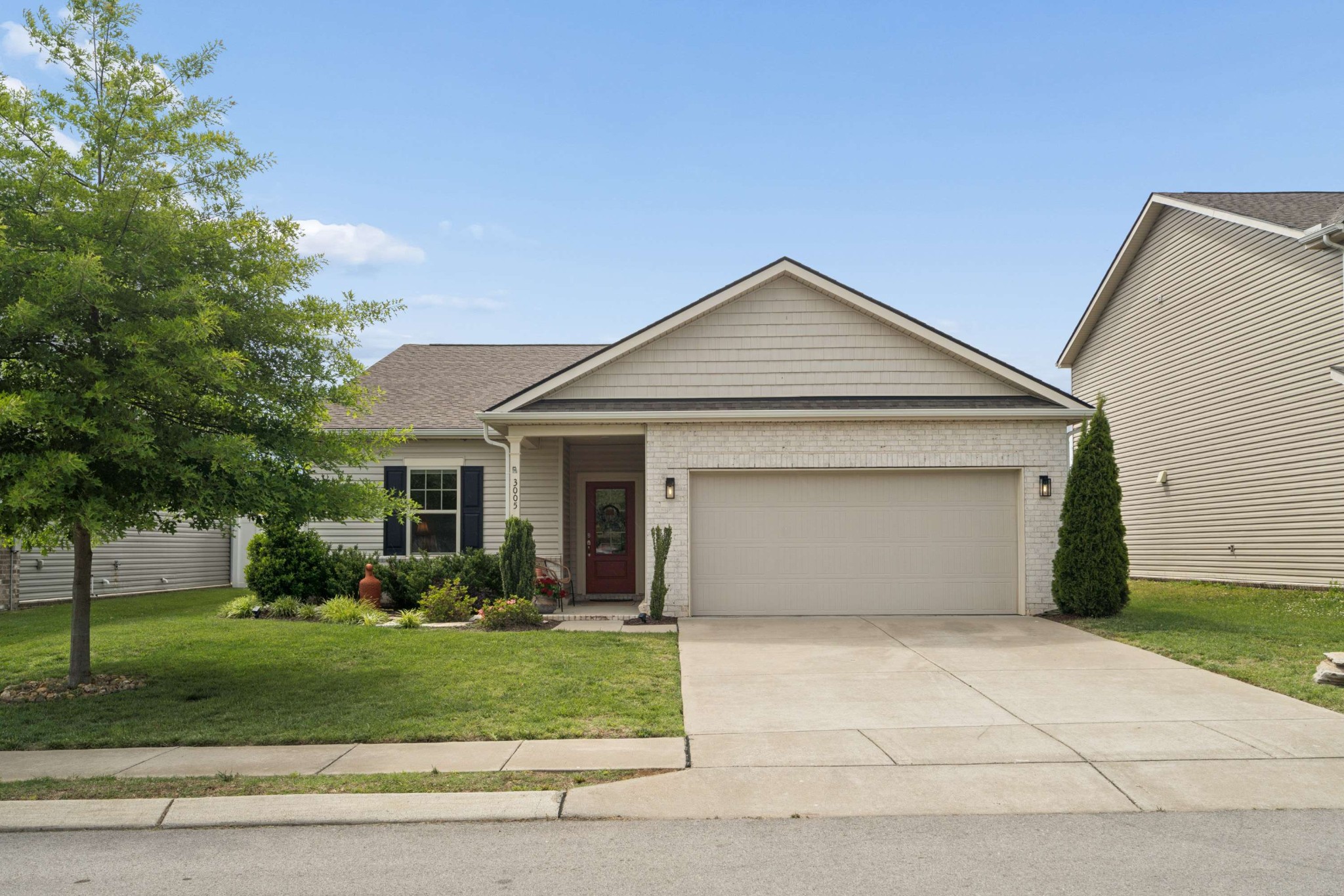 3005 Bishop Ln