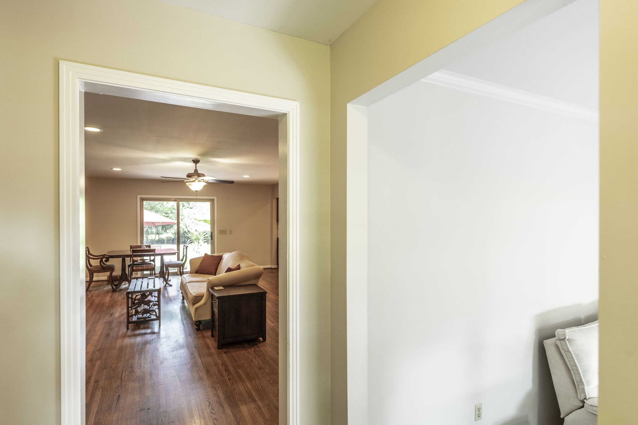 315 Raintree Dr