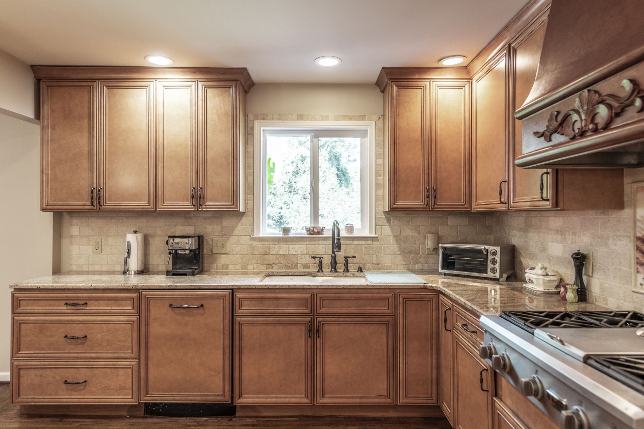 315 Raintree Dr