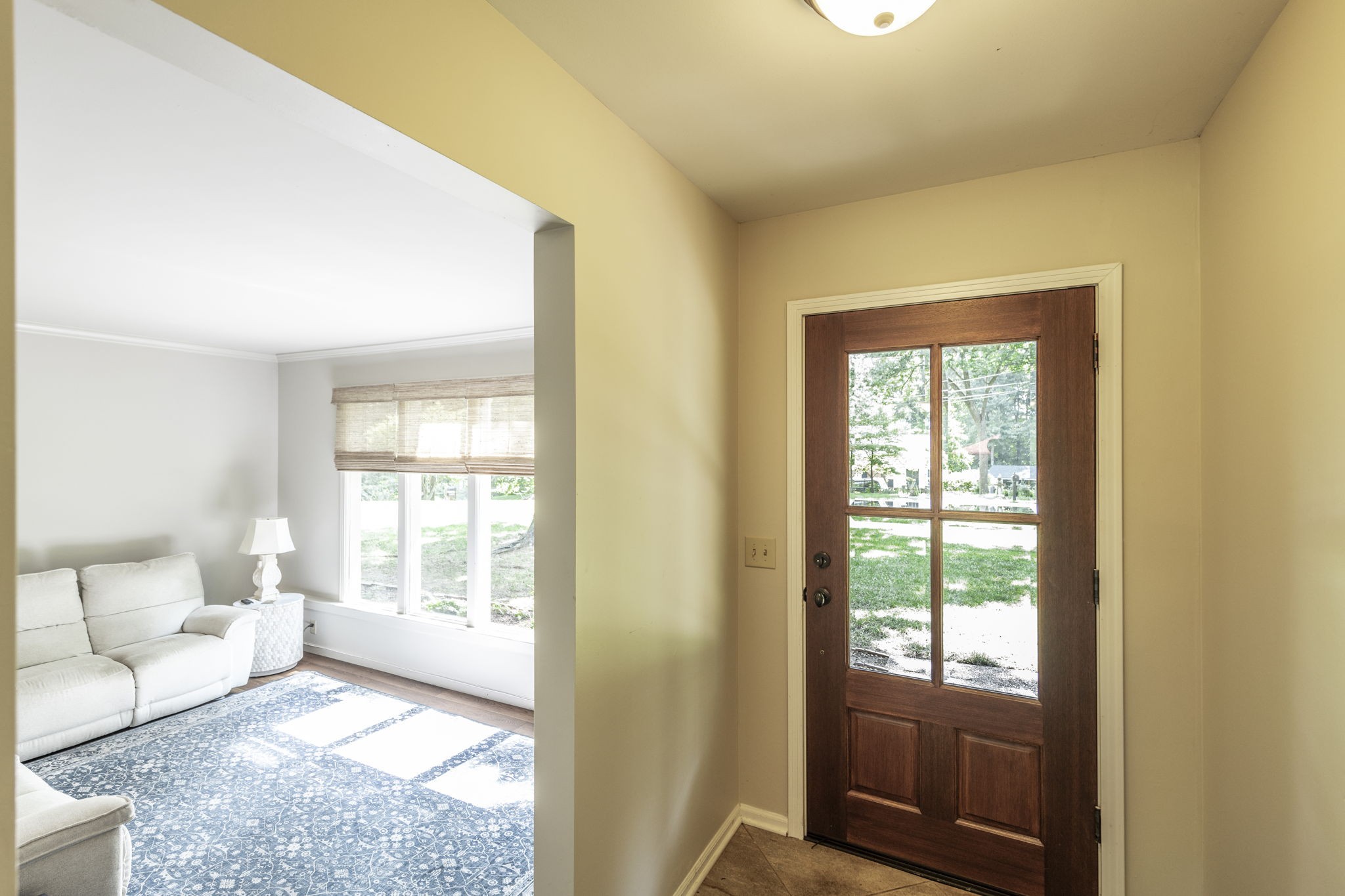 315 Raintree Dr