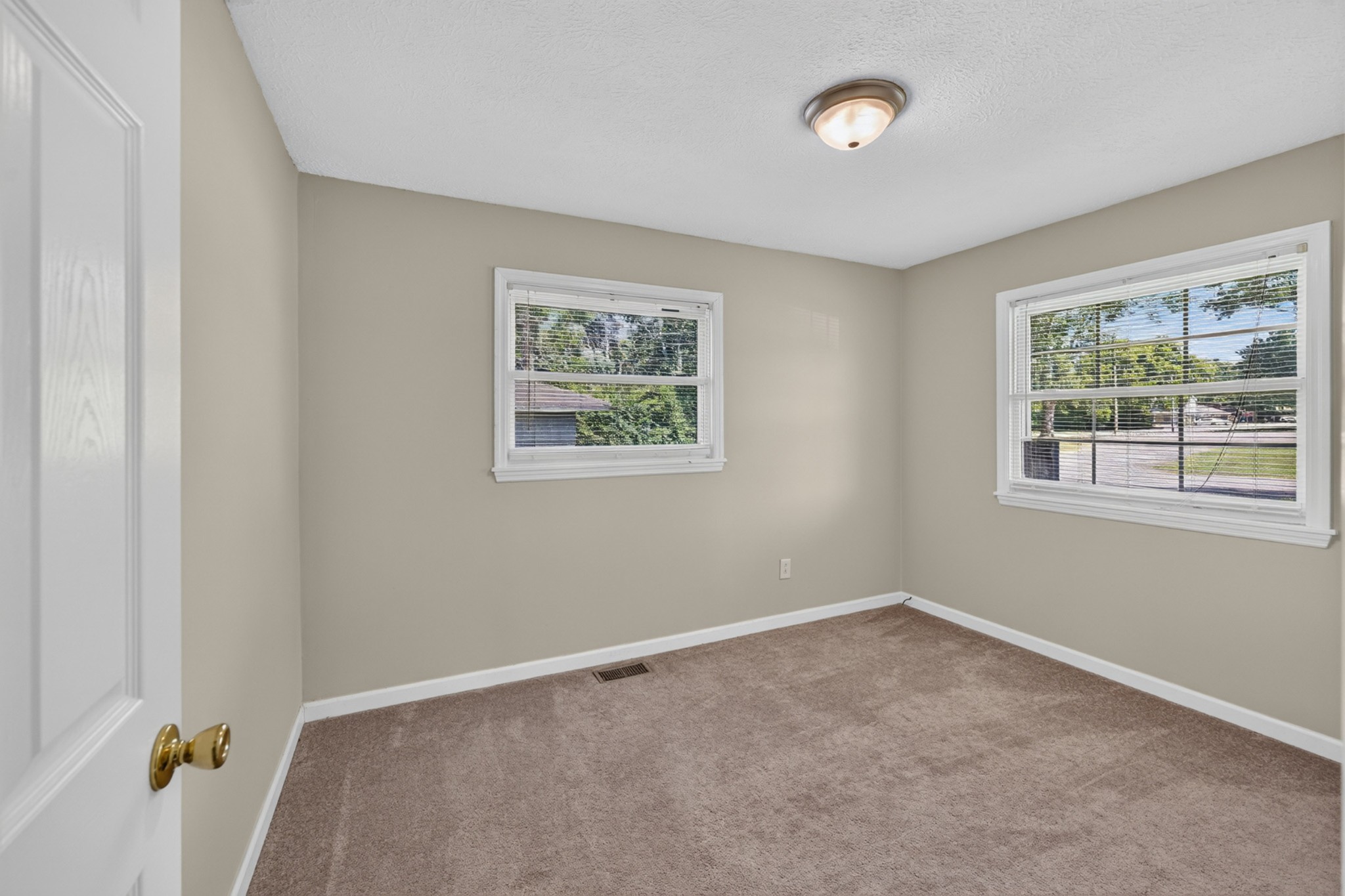402 Joann St