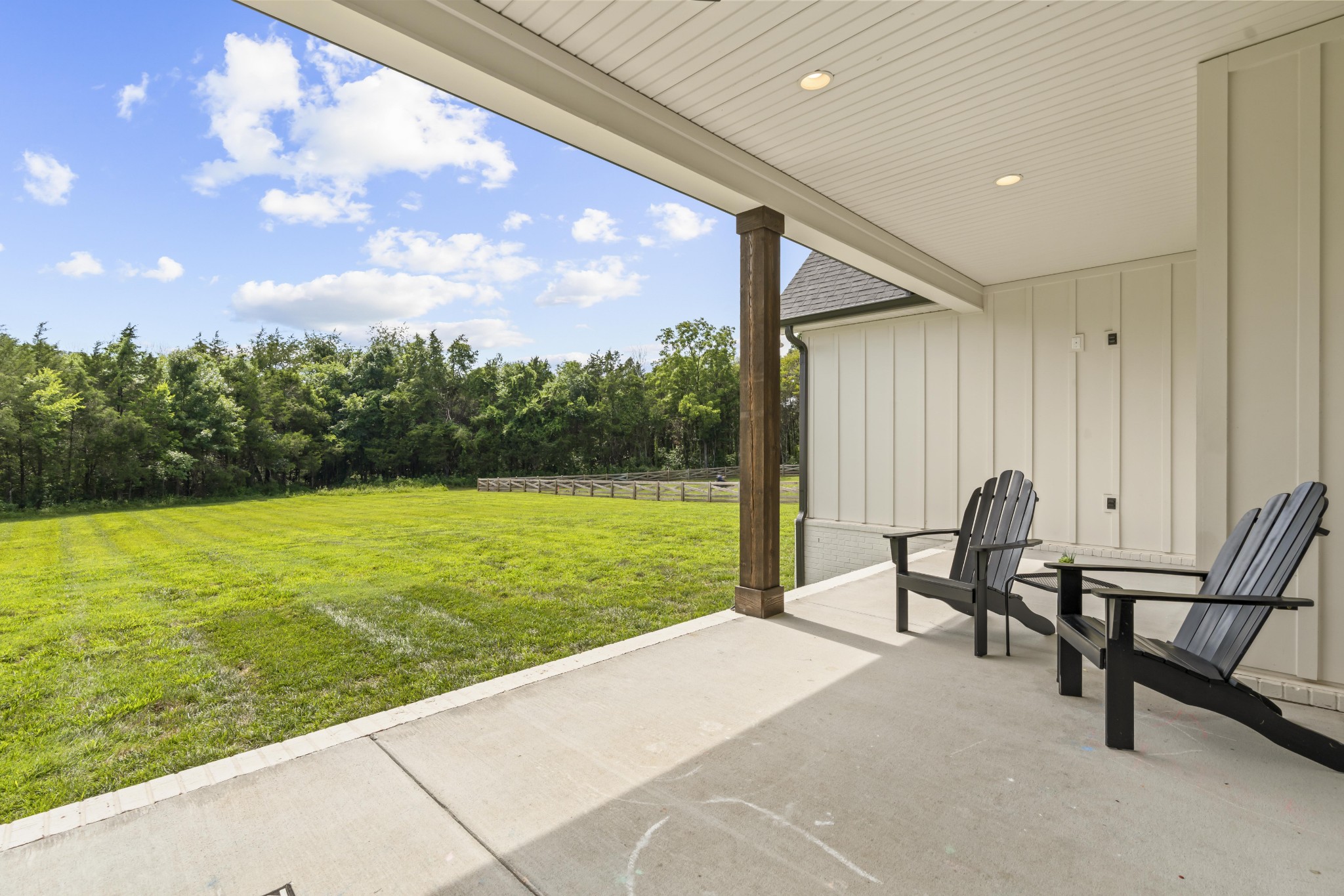 218 Breckenridge Glen Dr
