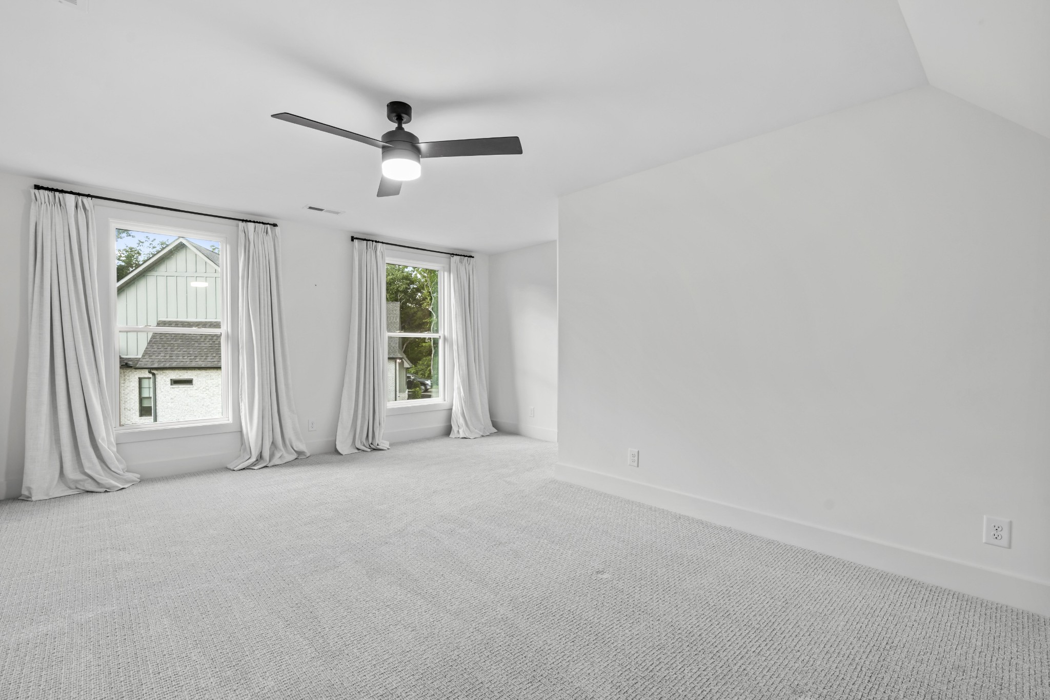 218 Breckenridge Glen Dr