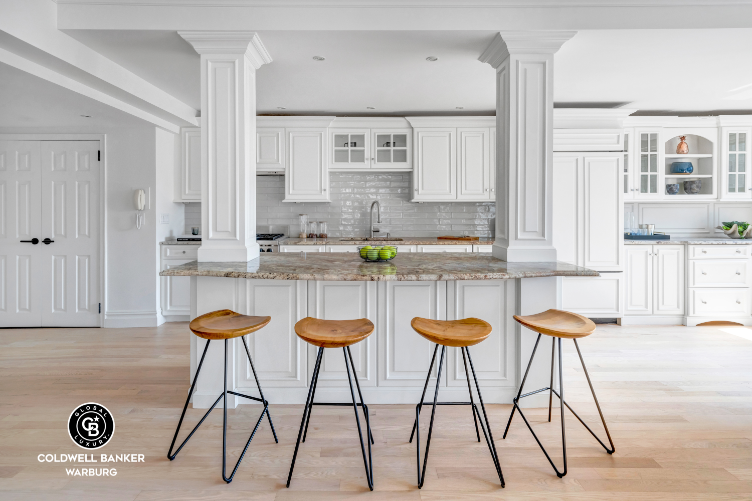 165 E 72ND Street 16C