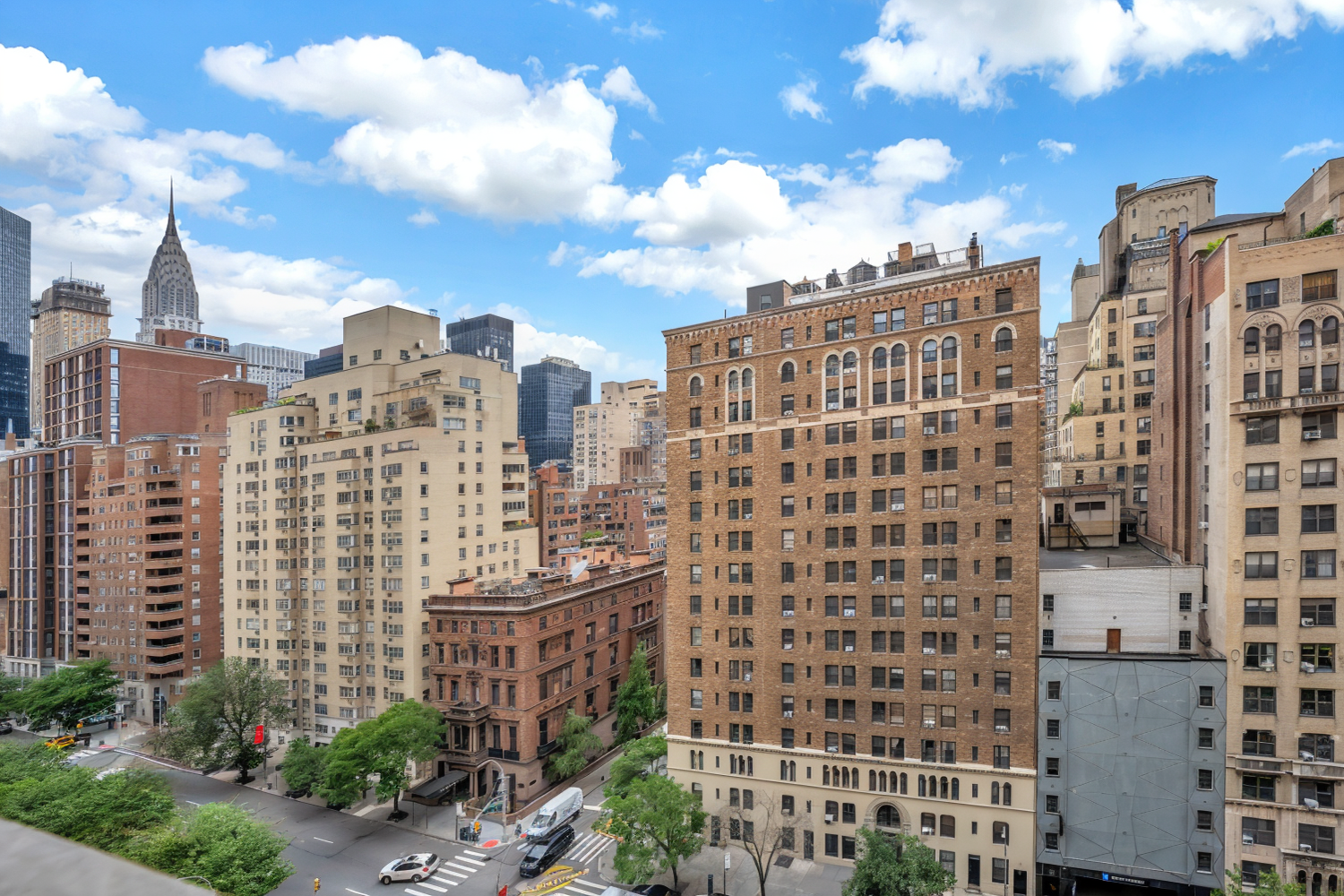 10 PARK Avenue 12H