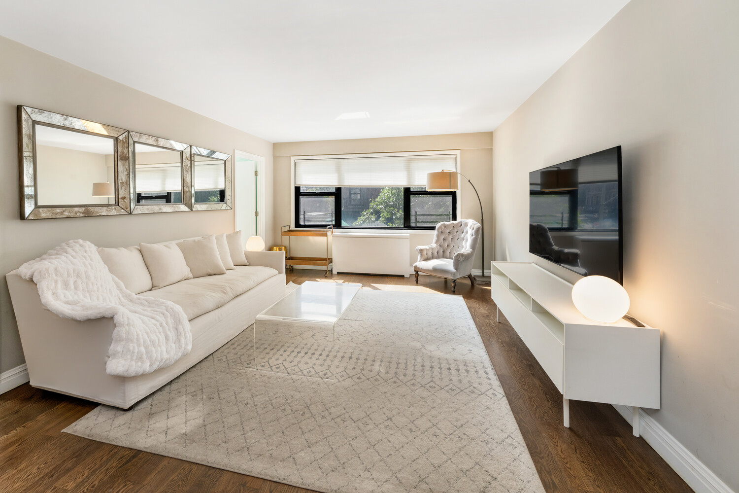 345 E 69TH Street 2F