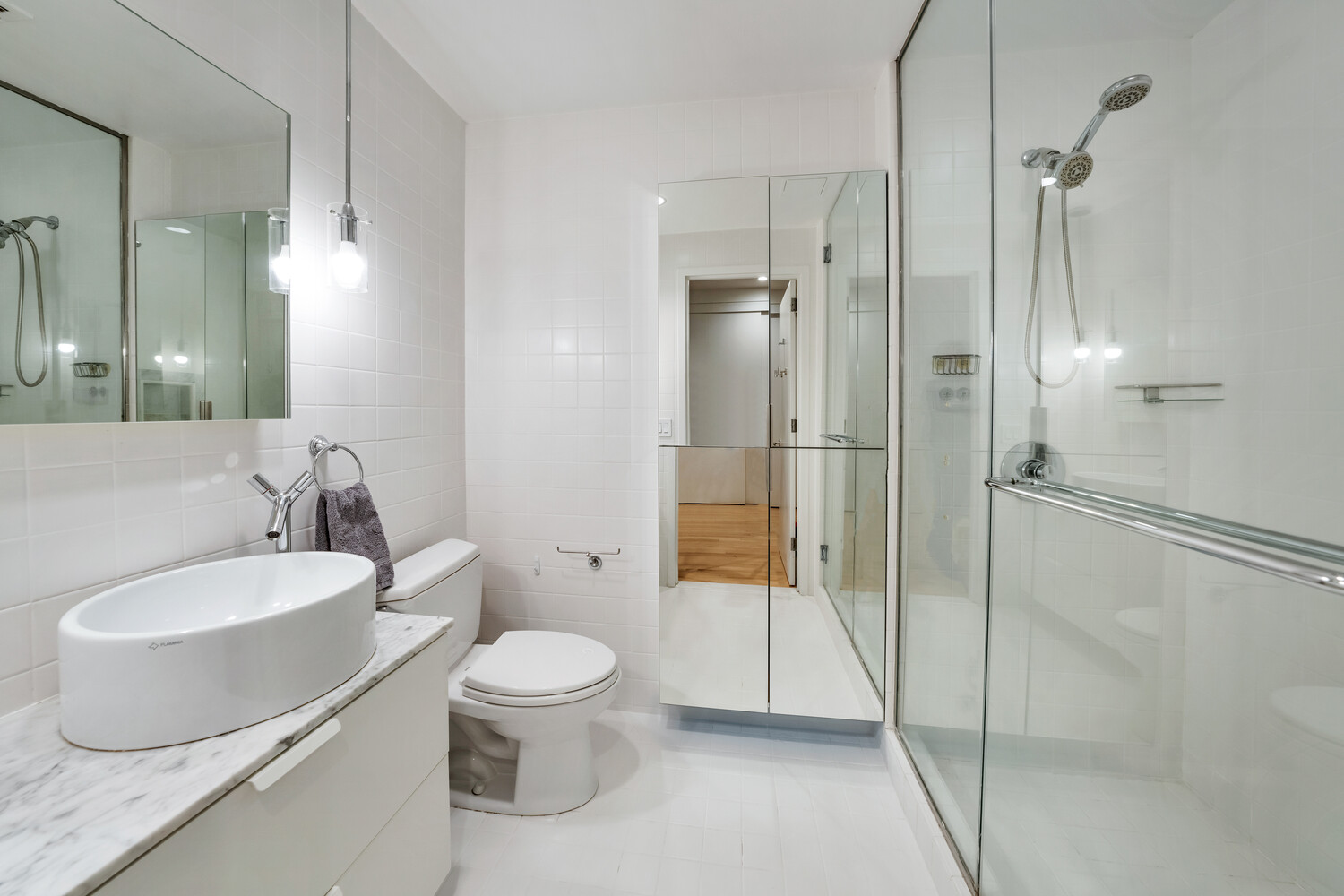 15 BROAD Street 1824