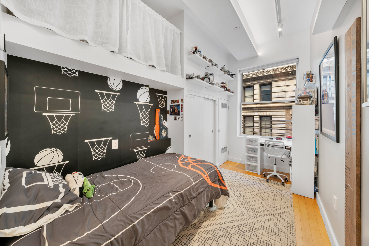 15 BROAD Street 1824