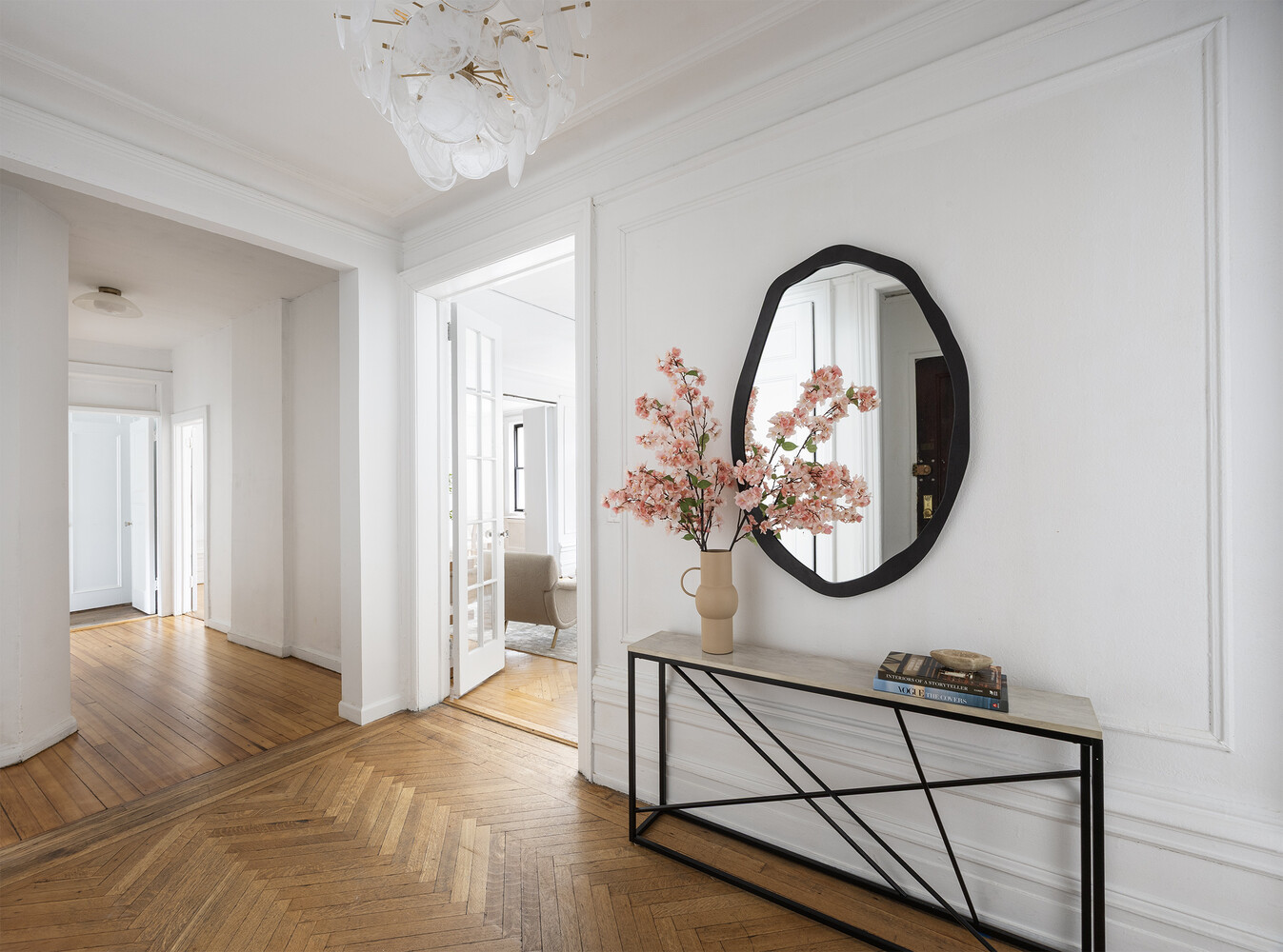 255 W 84TH Street 3E