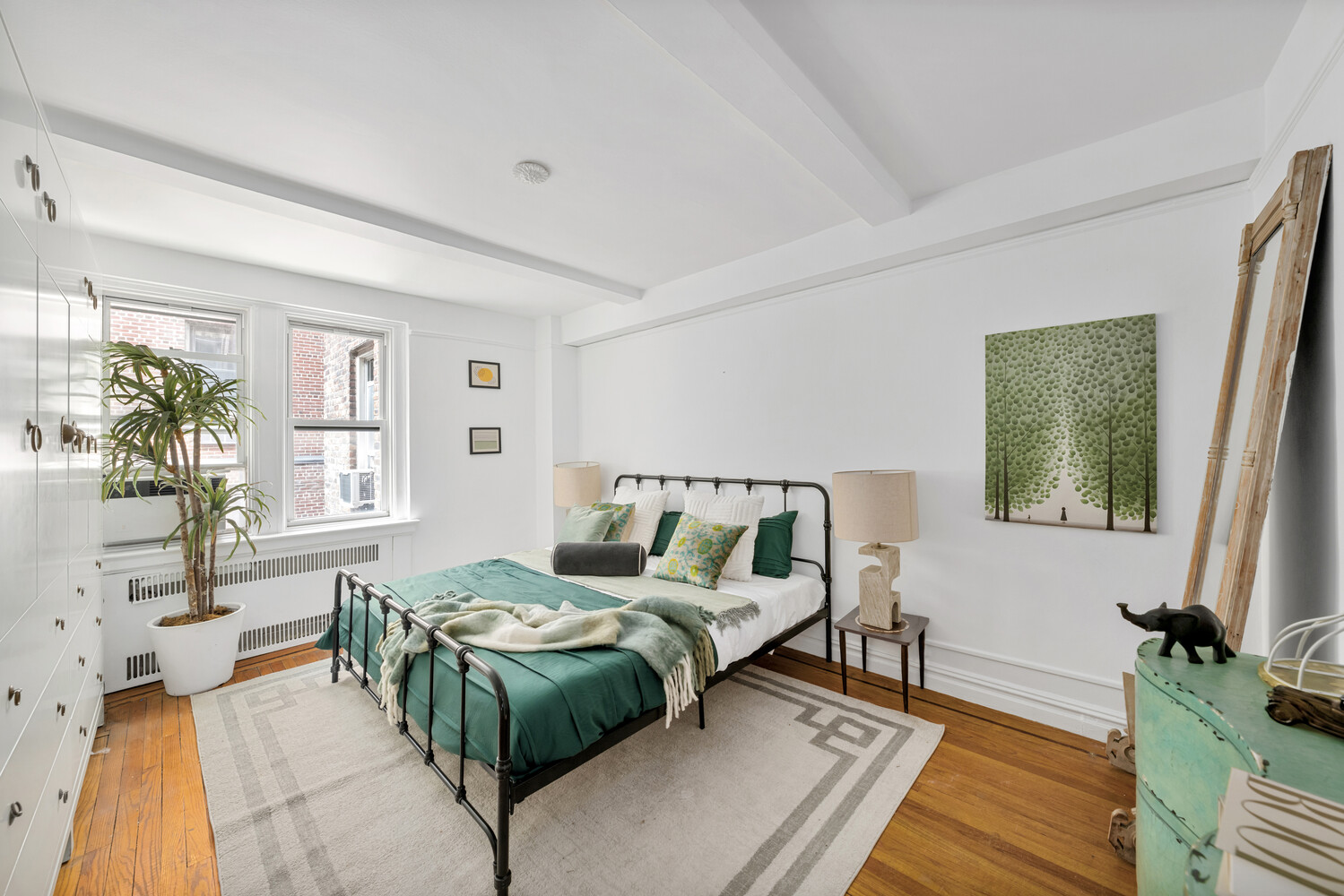 110 E 87TH Street 9D