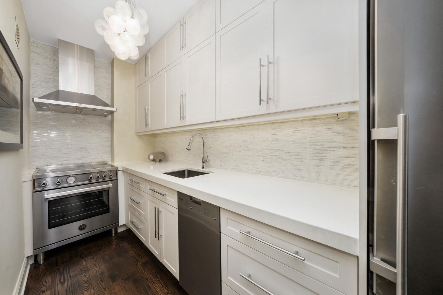 165 E 72ND Street 2M