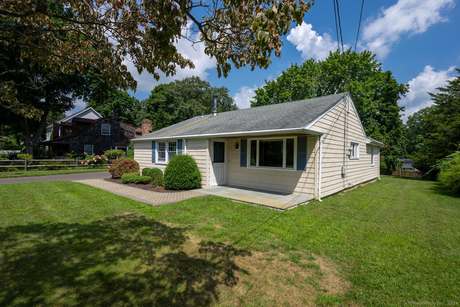 72 Lloyd Drive