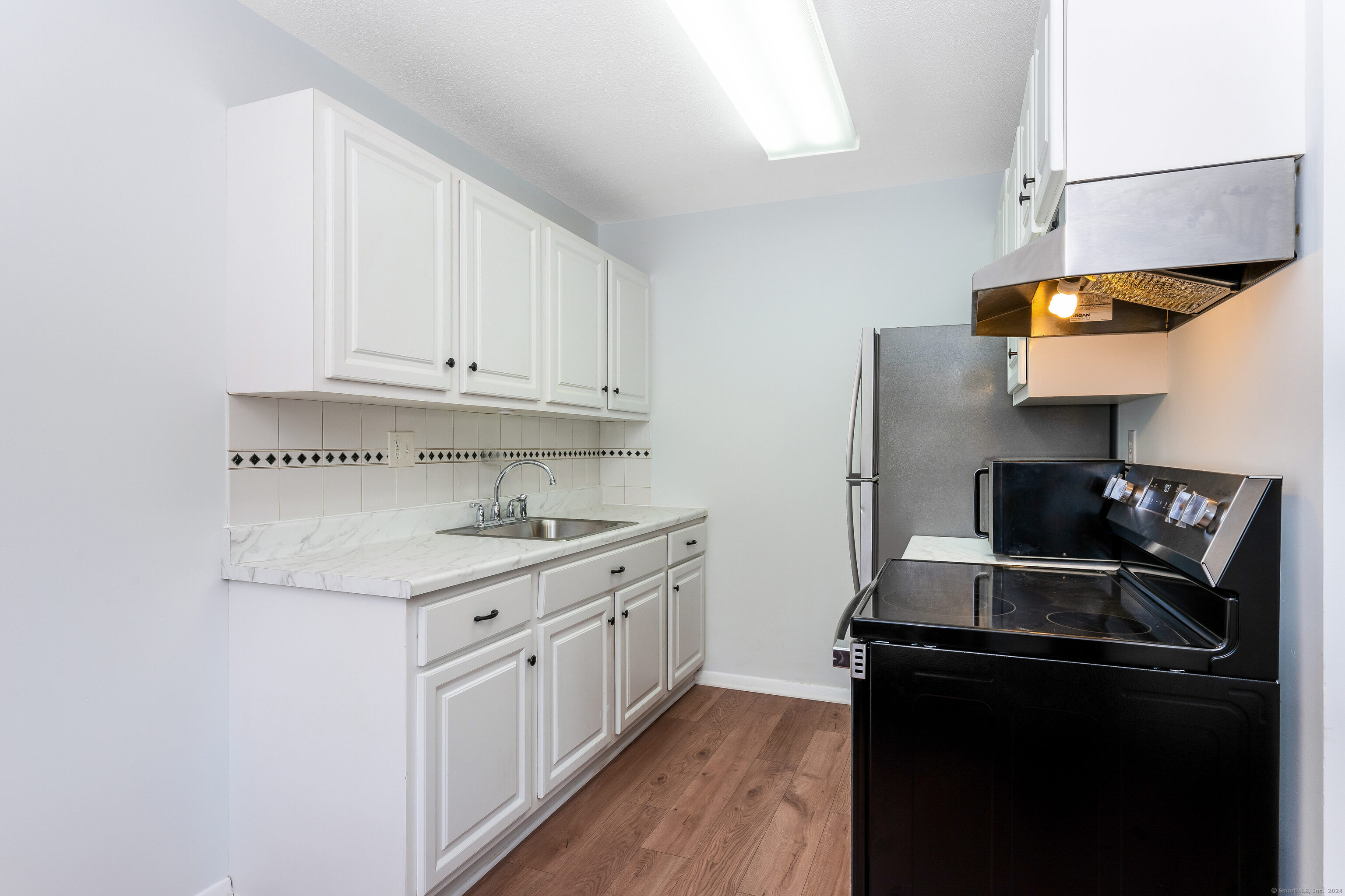 925 Longbrook Avenue APT 307