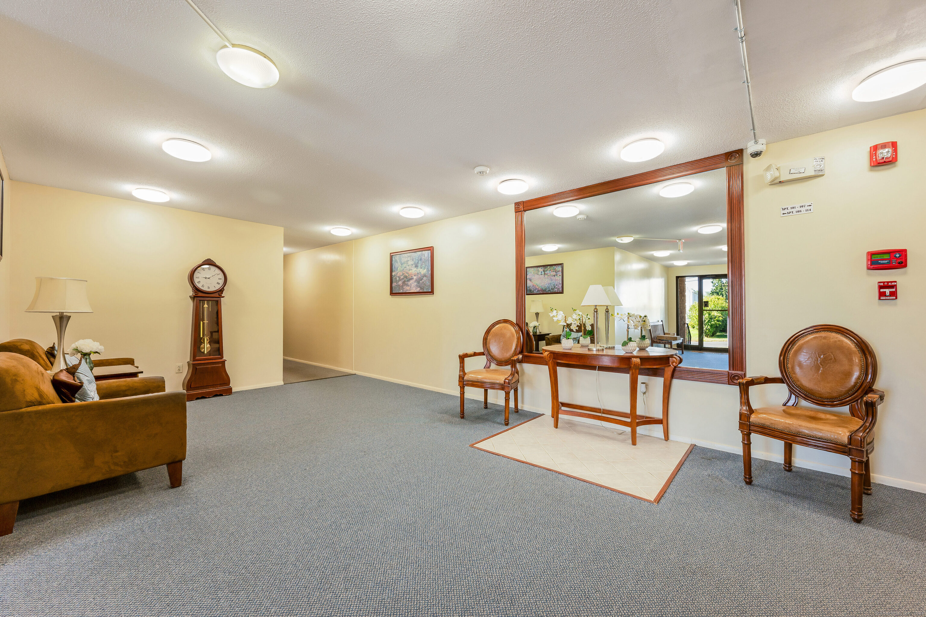 925 Longbrook Avenue APT 307
