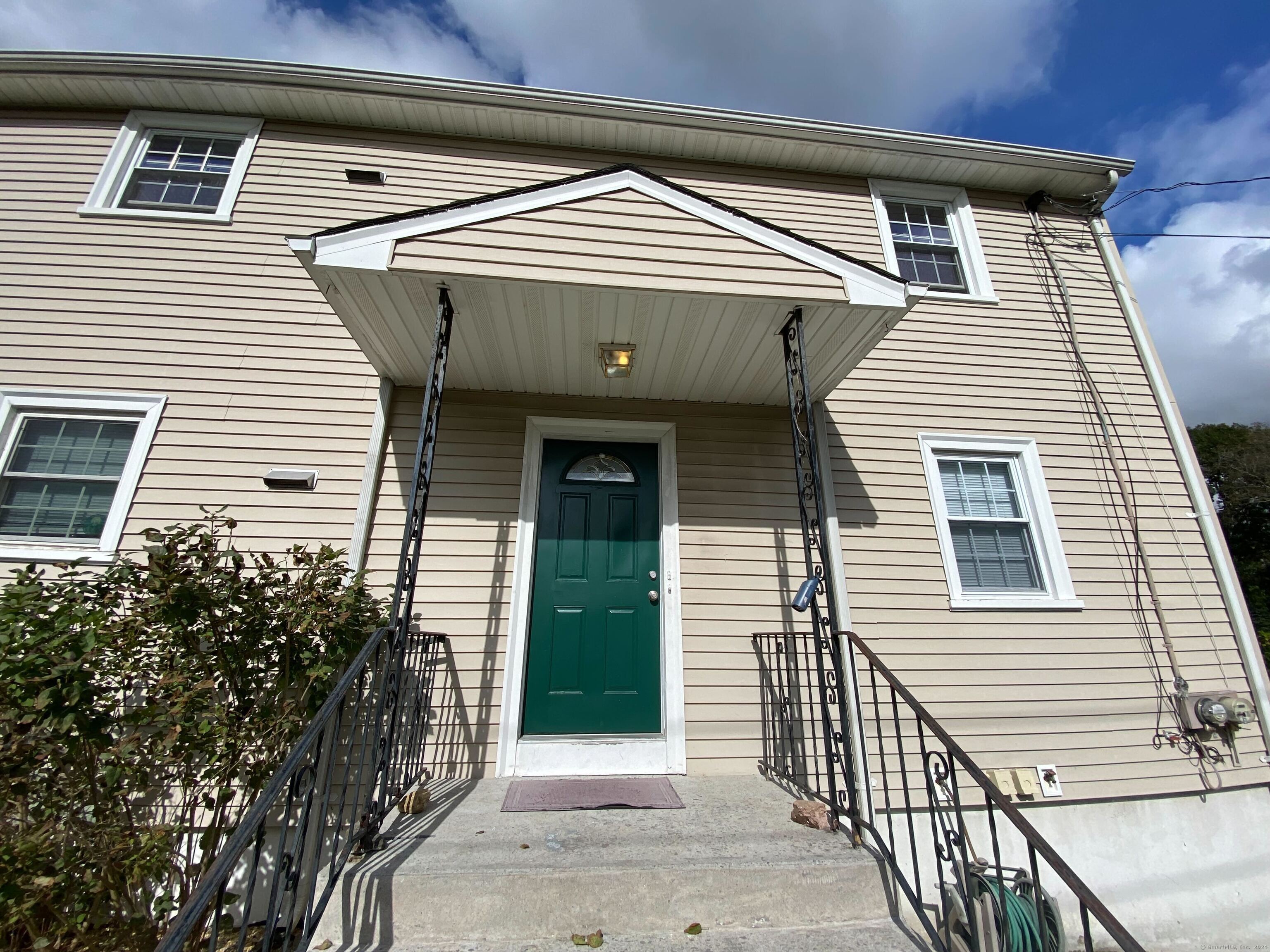 445 High Street