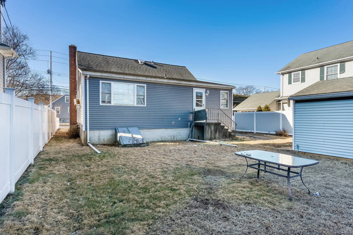 623 Reef Road