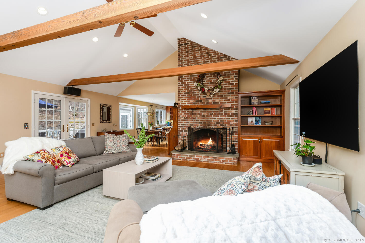 575 Peters Lane