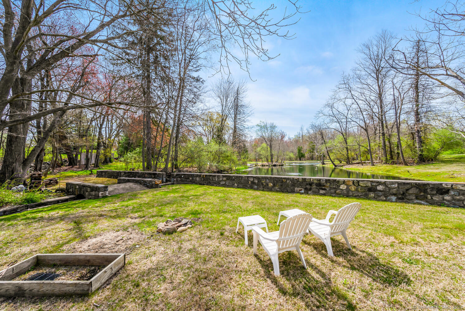 4 Whippoorwill Hill Road