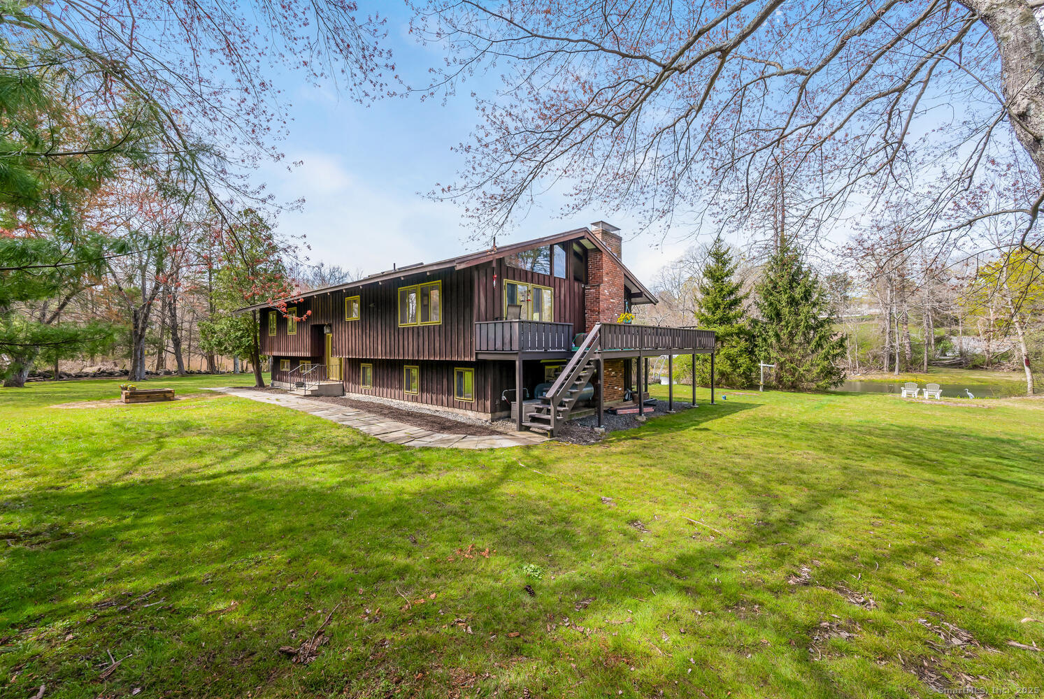 4 Whippoorwill Hill Road