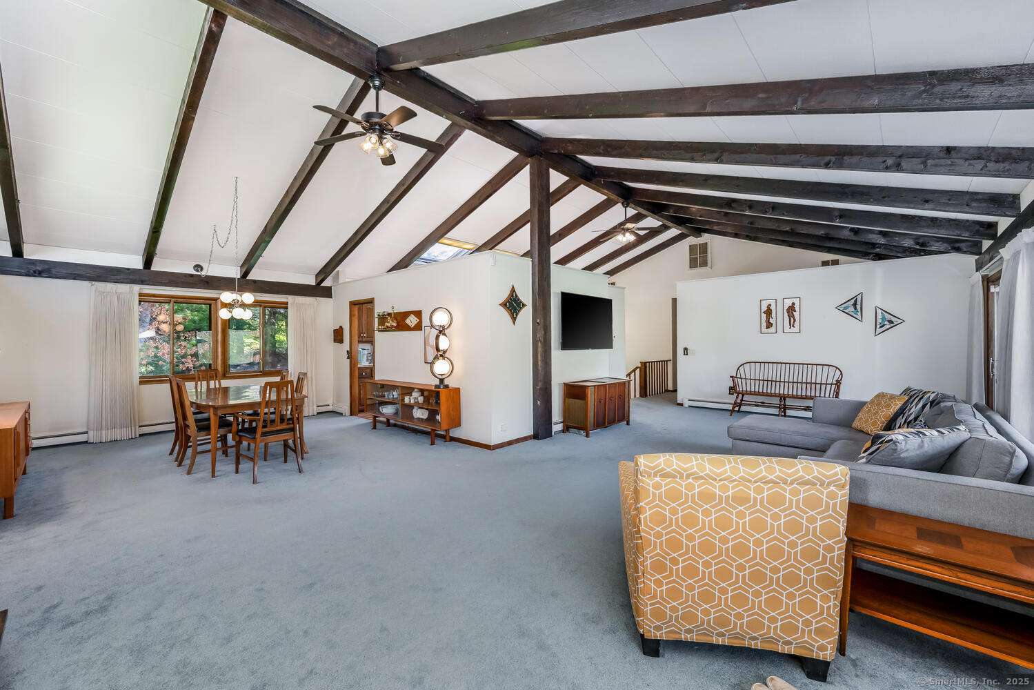 4 Whippoorwill Hill Road