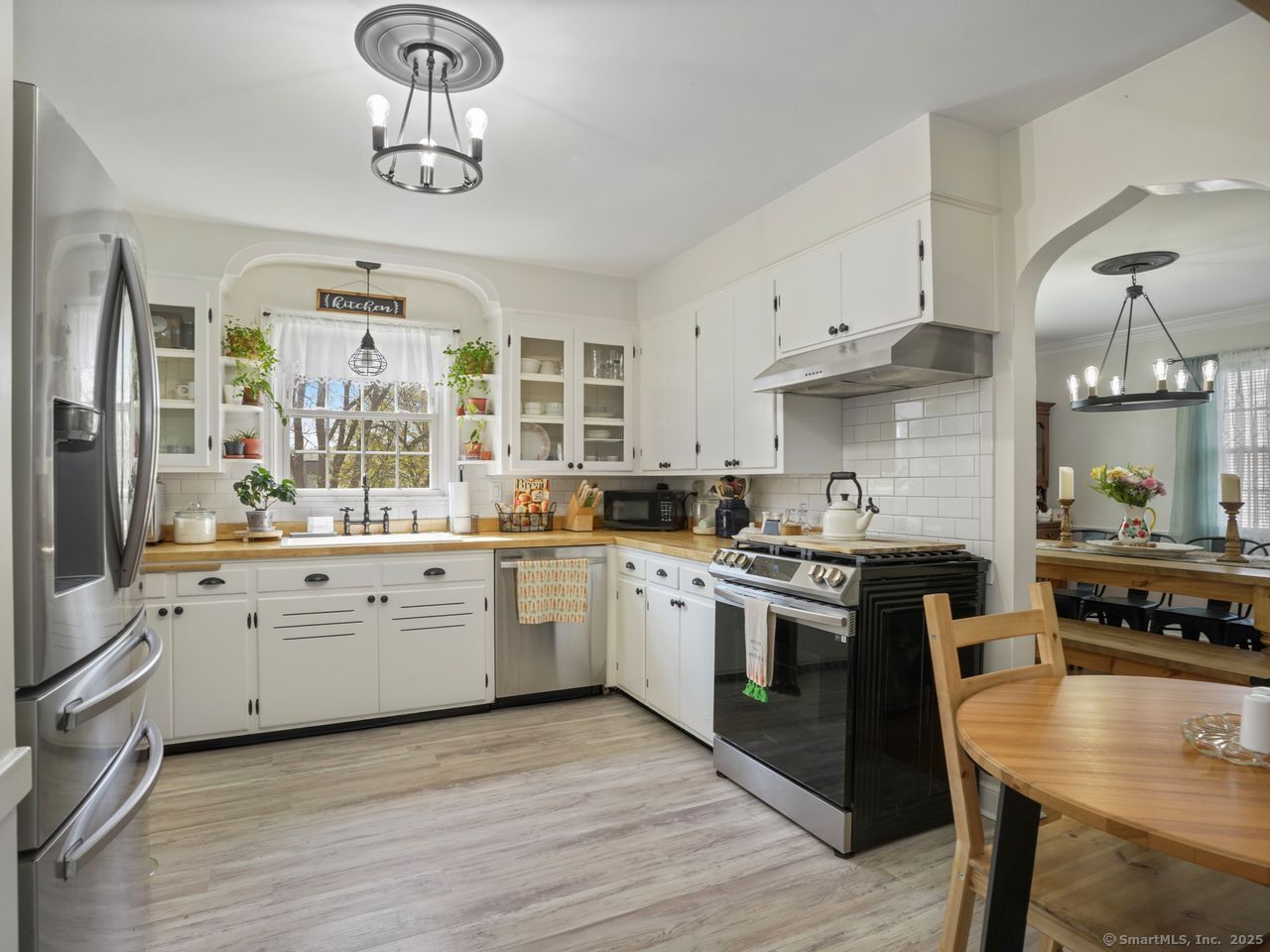 134 Painter Avenue