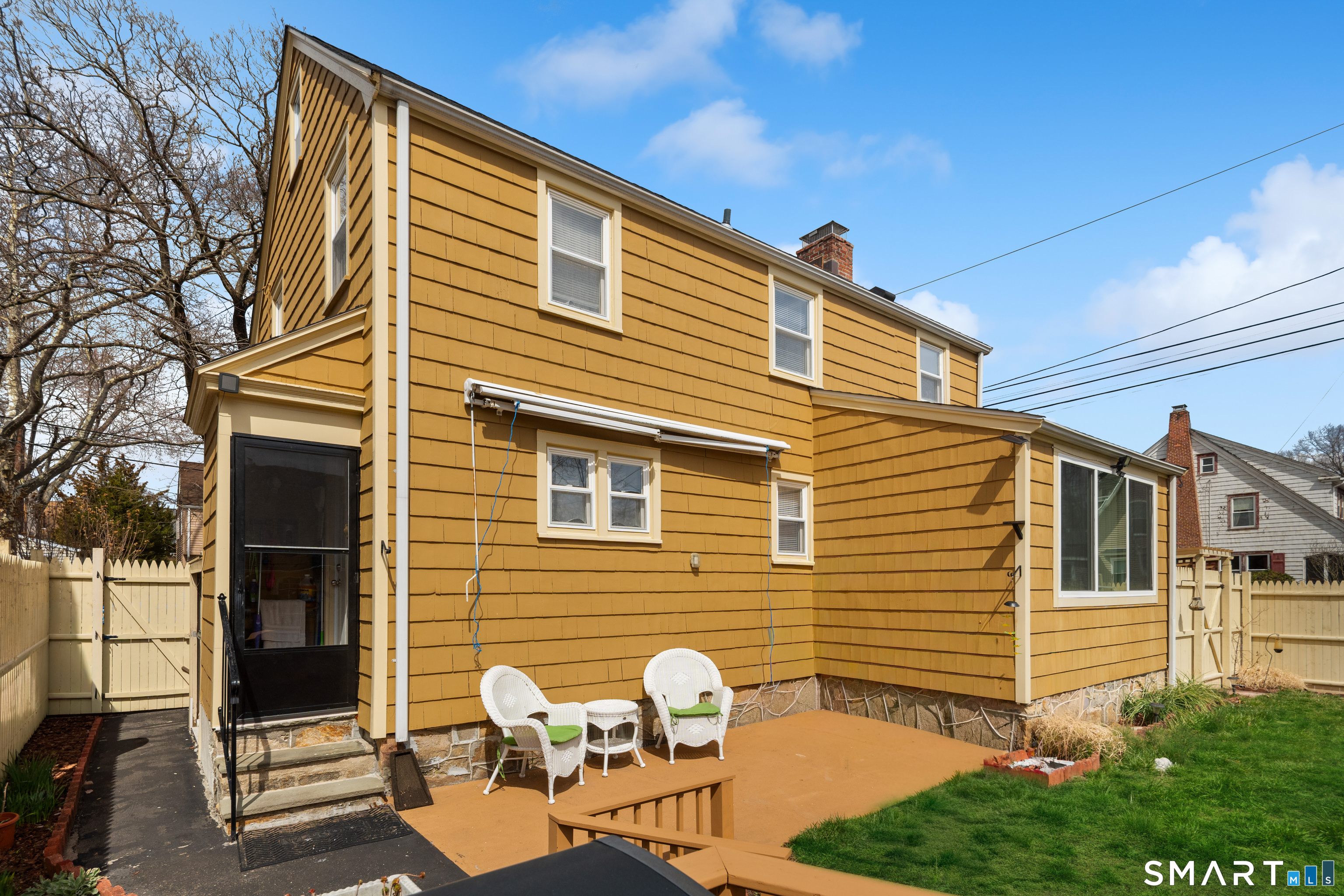 135 Laurel Place