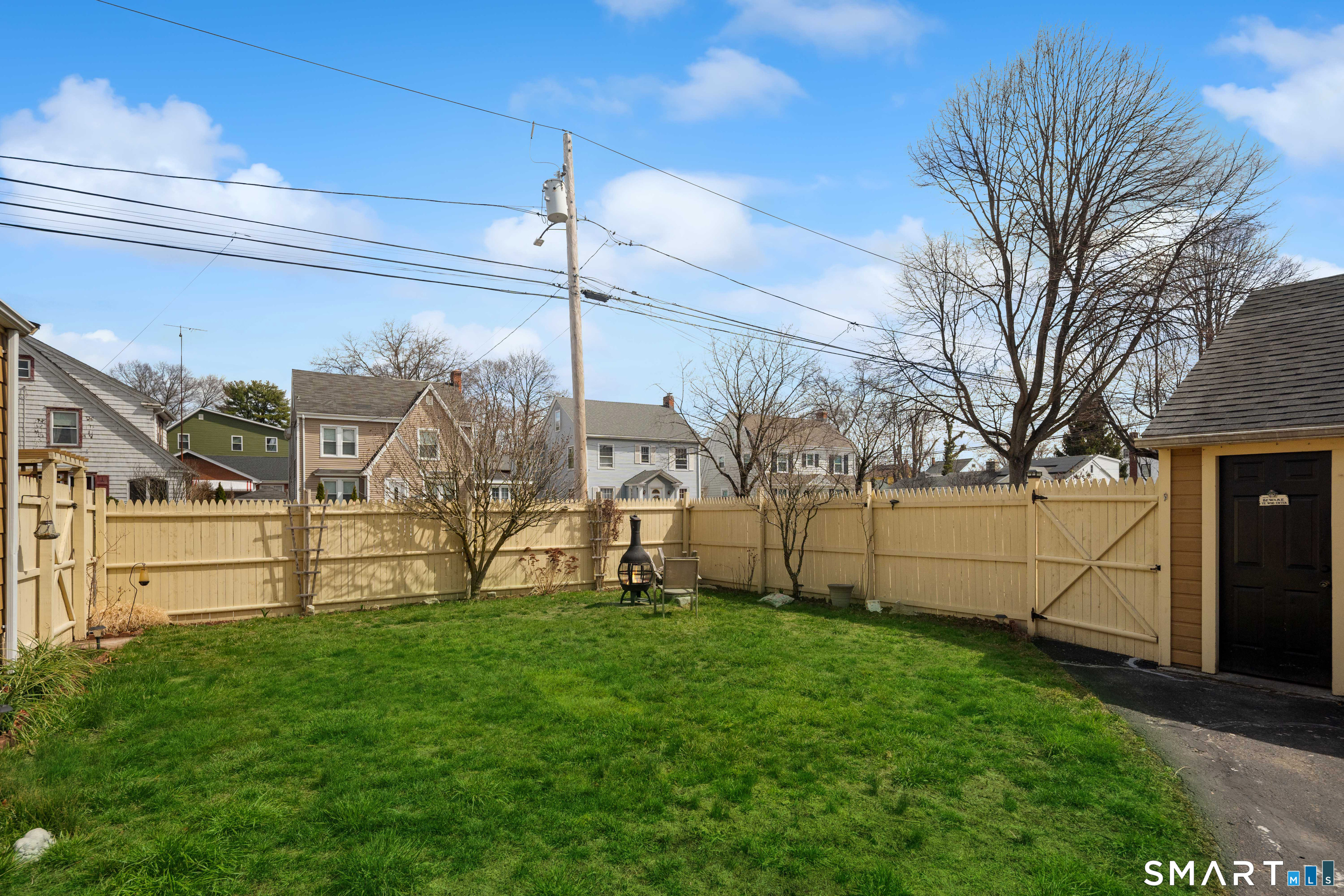 135 Laurel Place