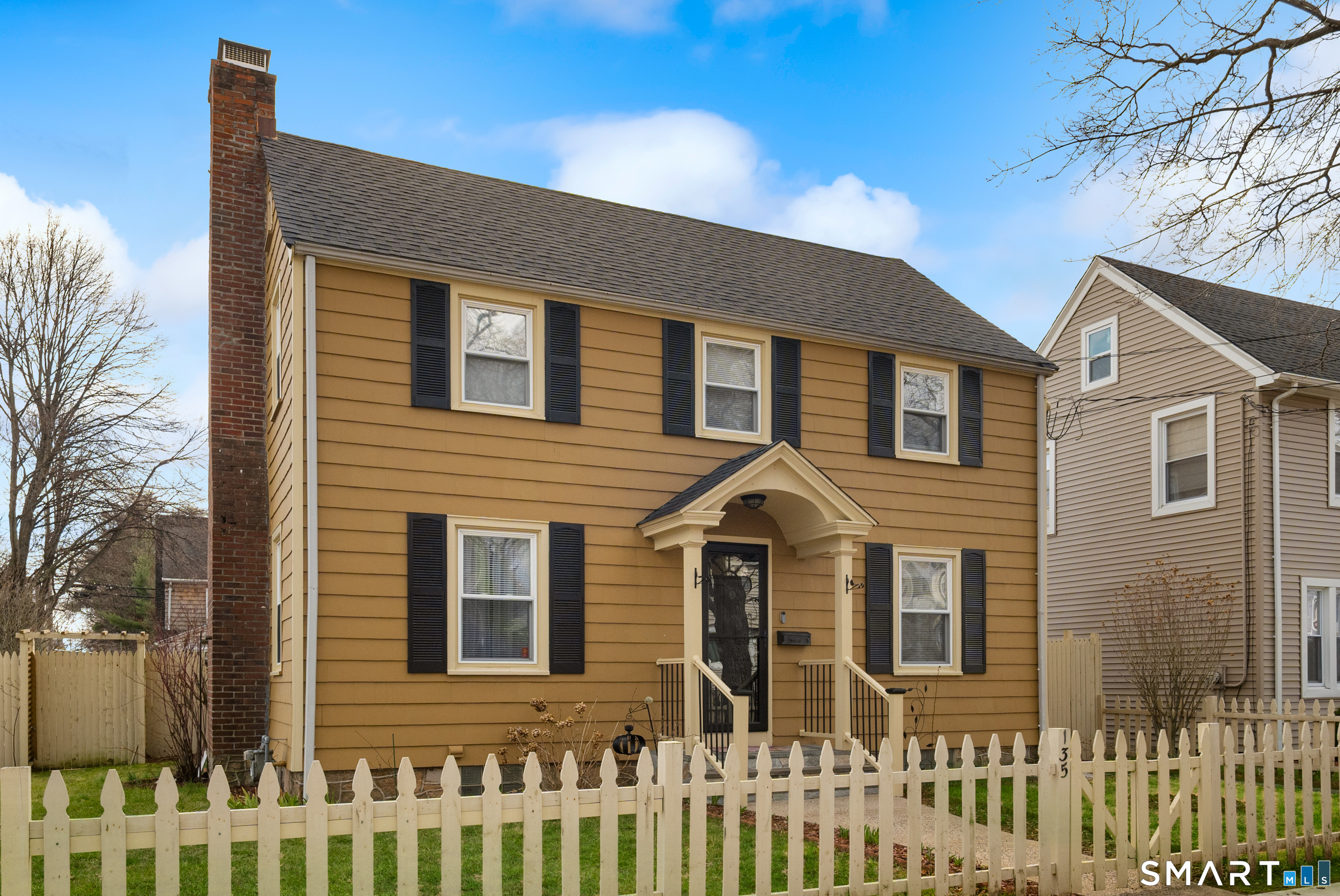135 Laurel Place