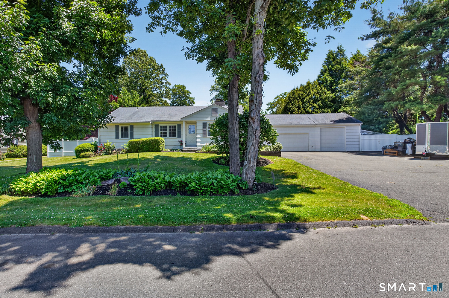 2 Diamond Drive