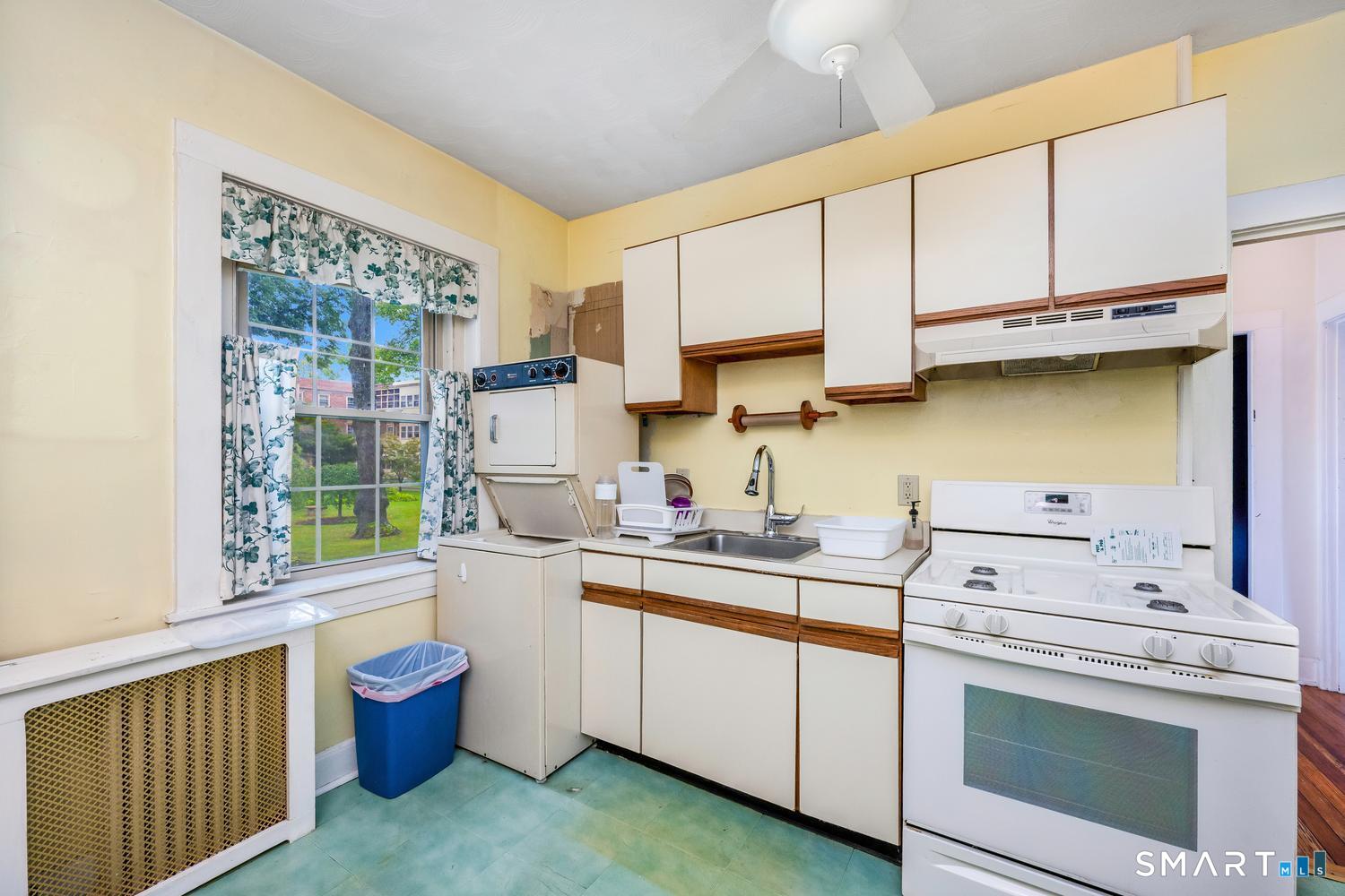 23 Rowsley Street Unit: #2 First Floor