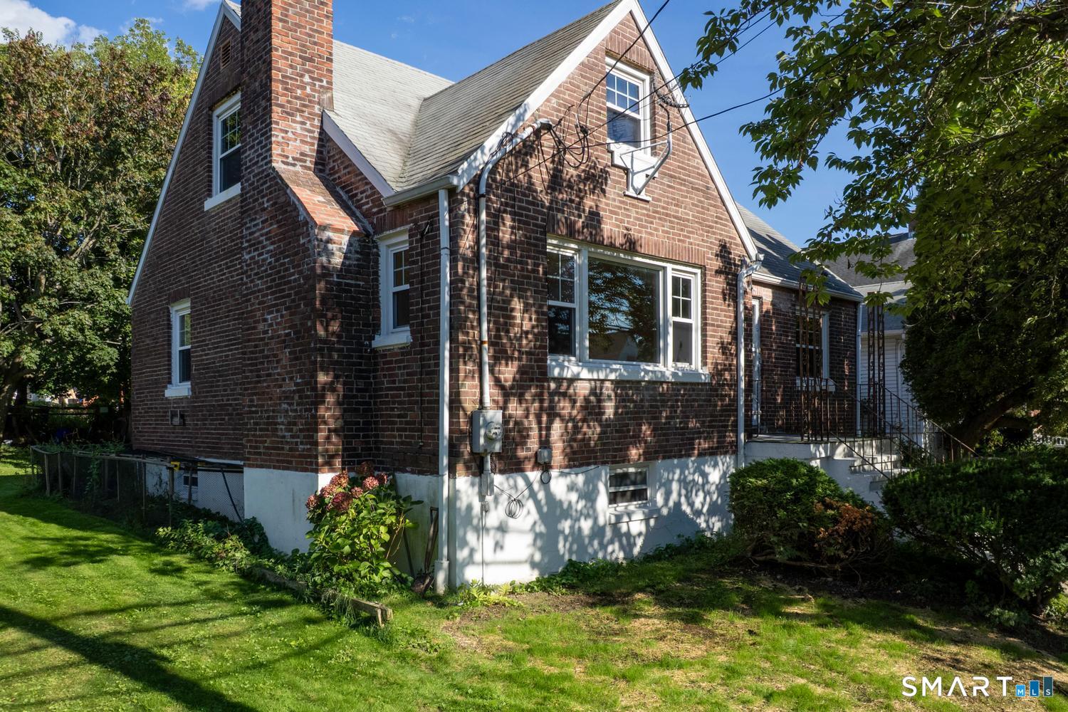 144 Mary Avenue