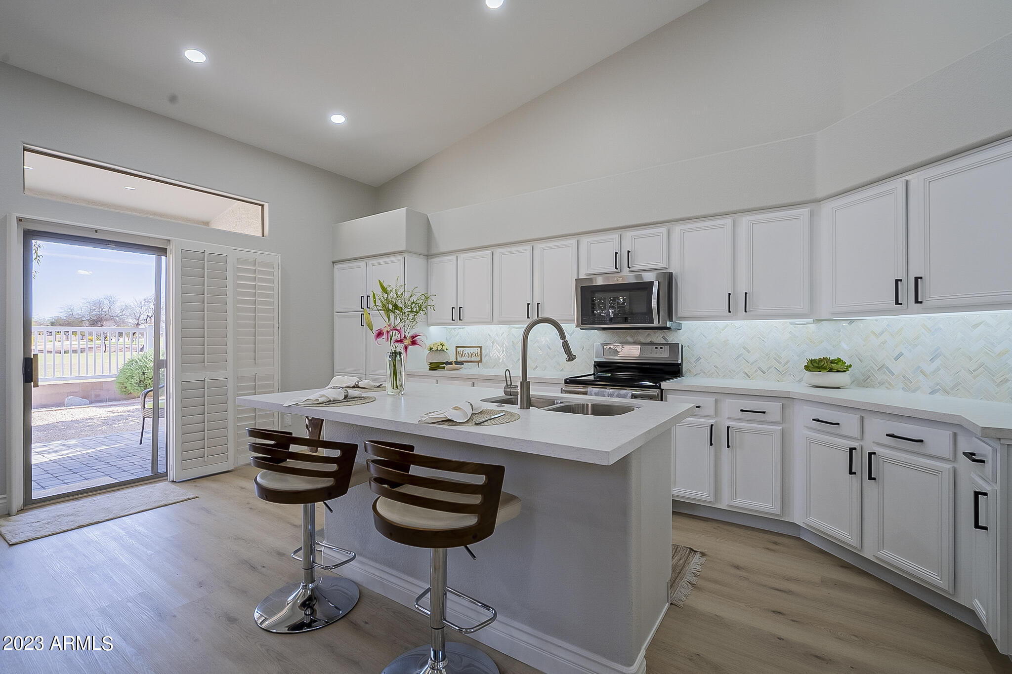 1501 E BLACK DIAMOND Drive