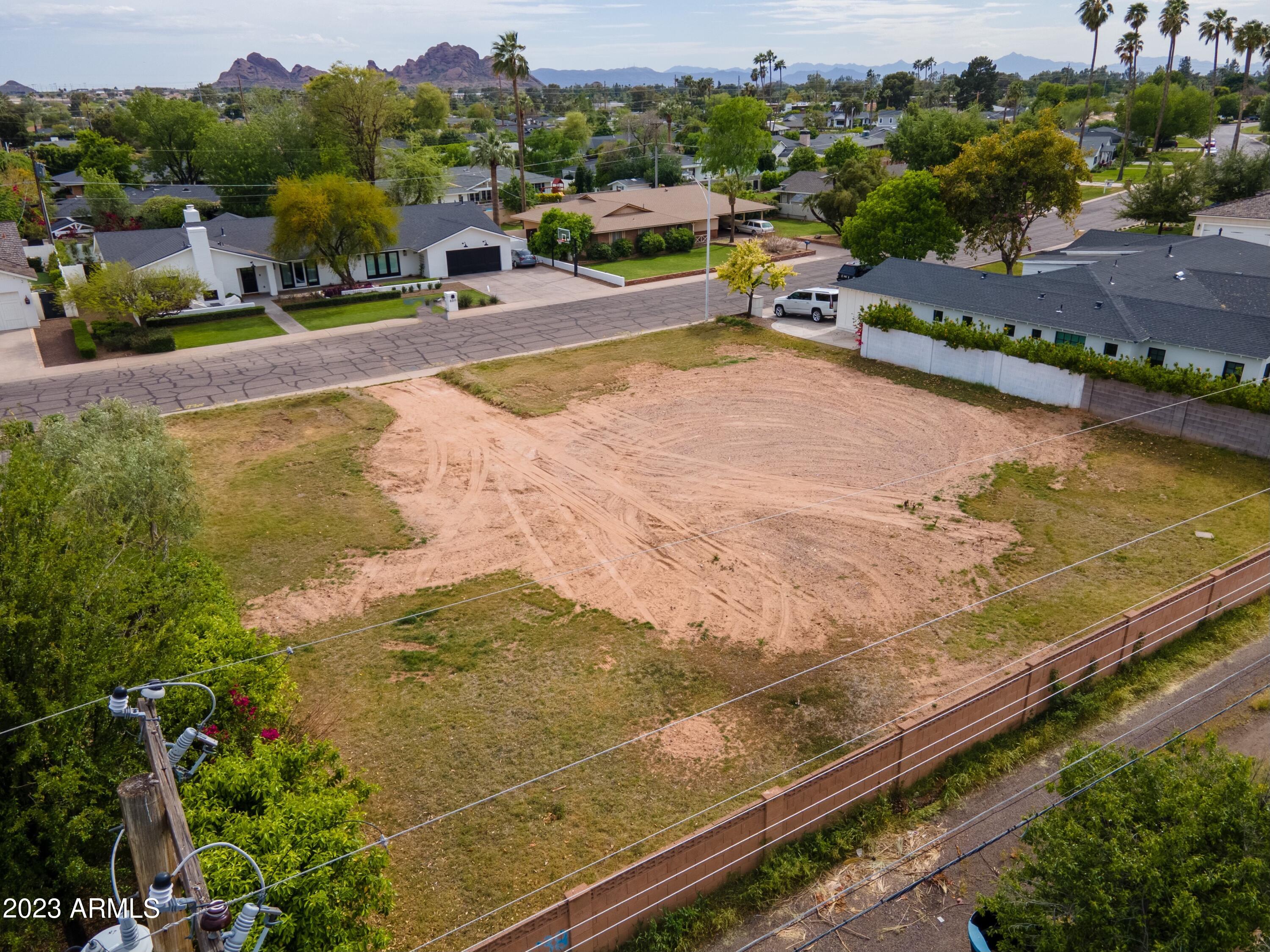 6312 E CALLE DEL PAISANO -- # 400