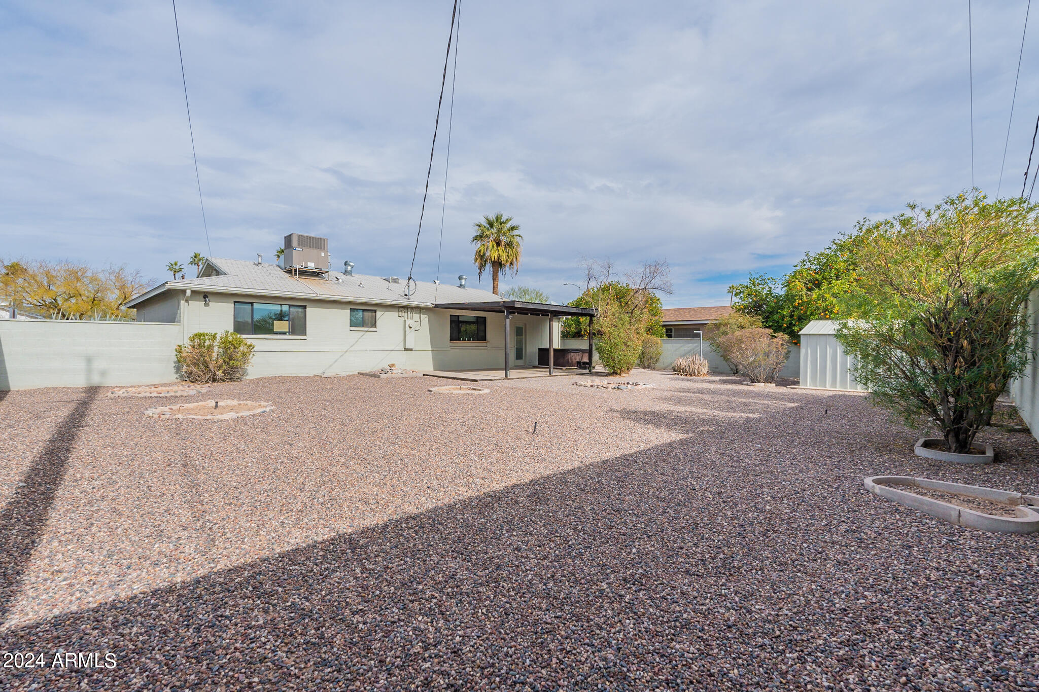 7007 E LOMA LAND Drive
