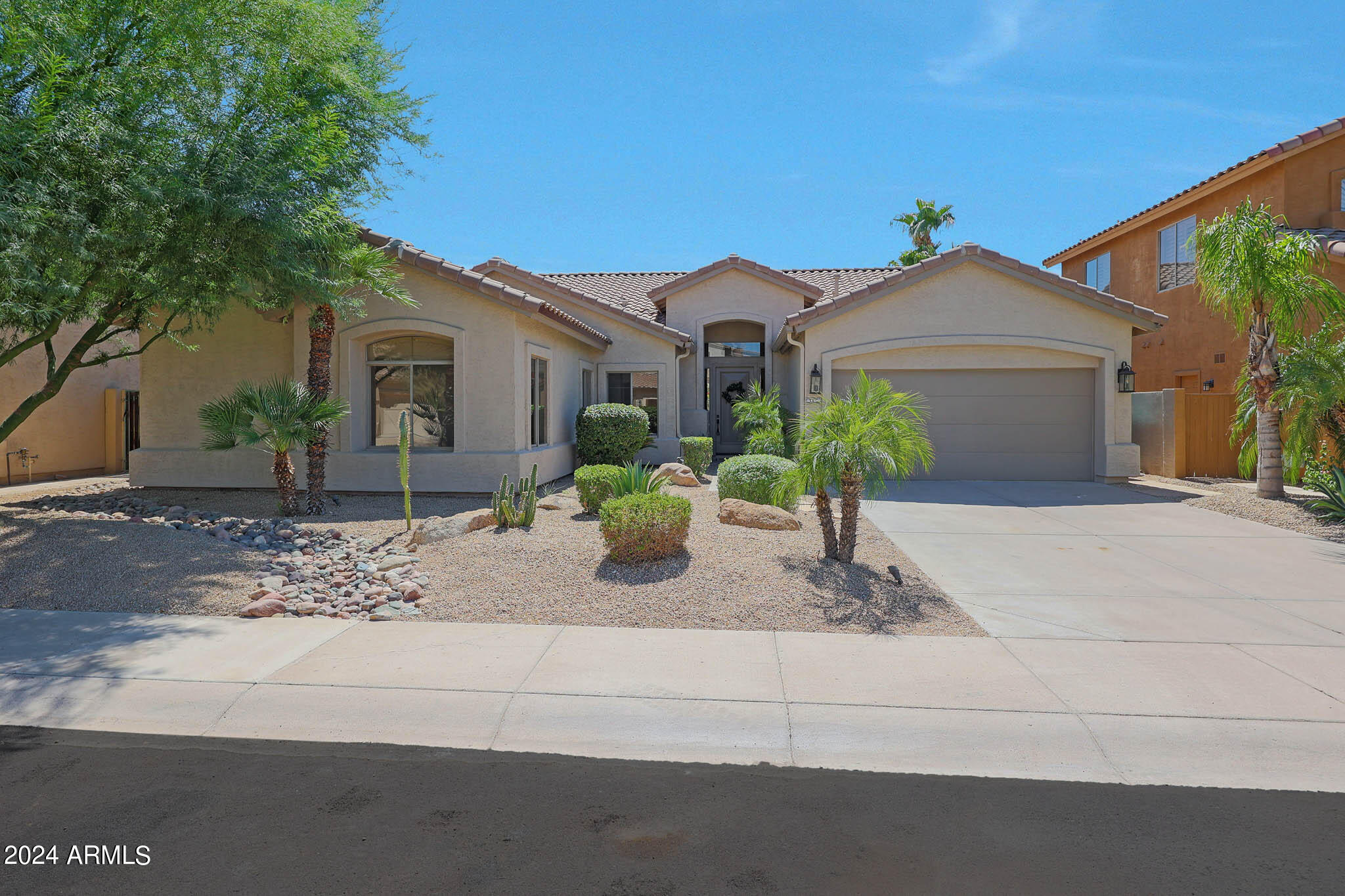 5109 E PHELPS Road