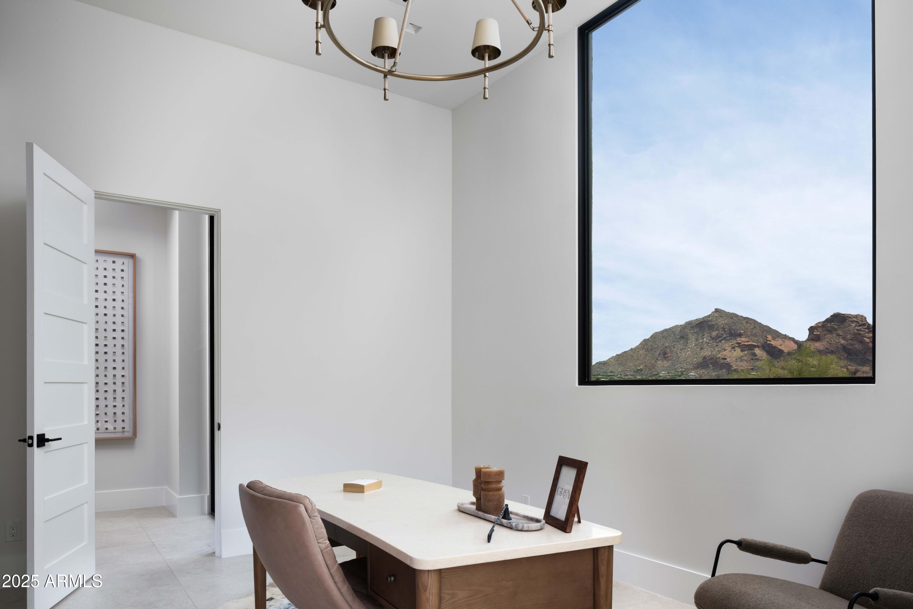 4644 E INDIAN BEND Road