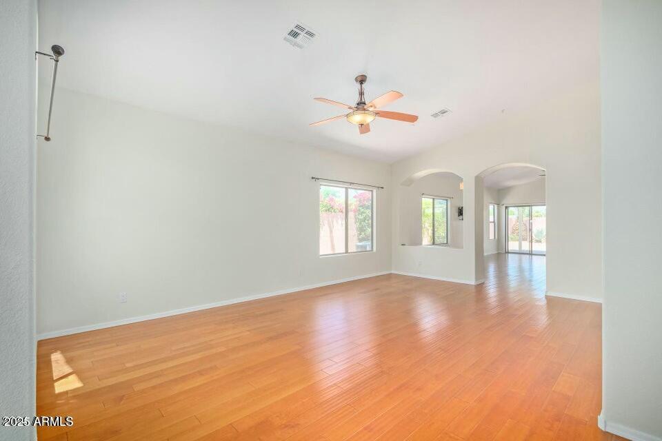 3171 N 83RD Place